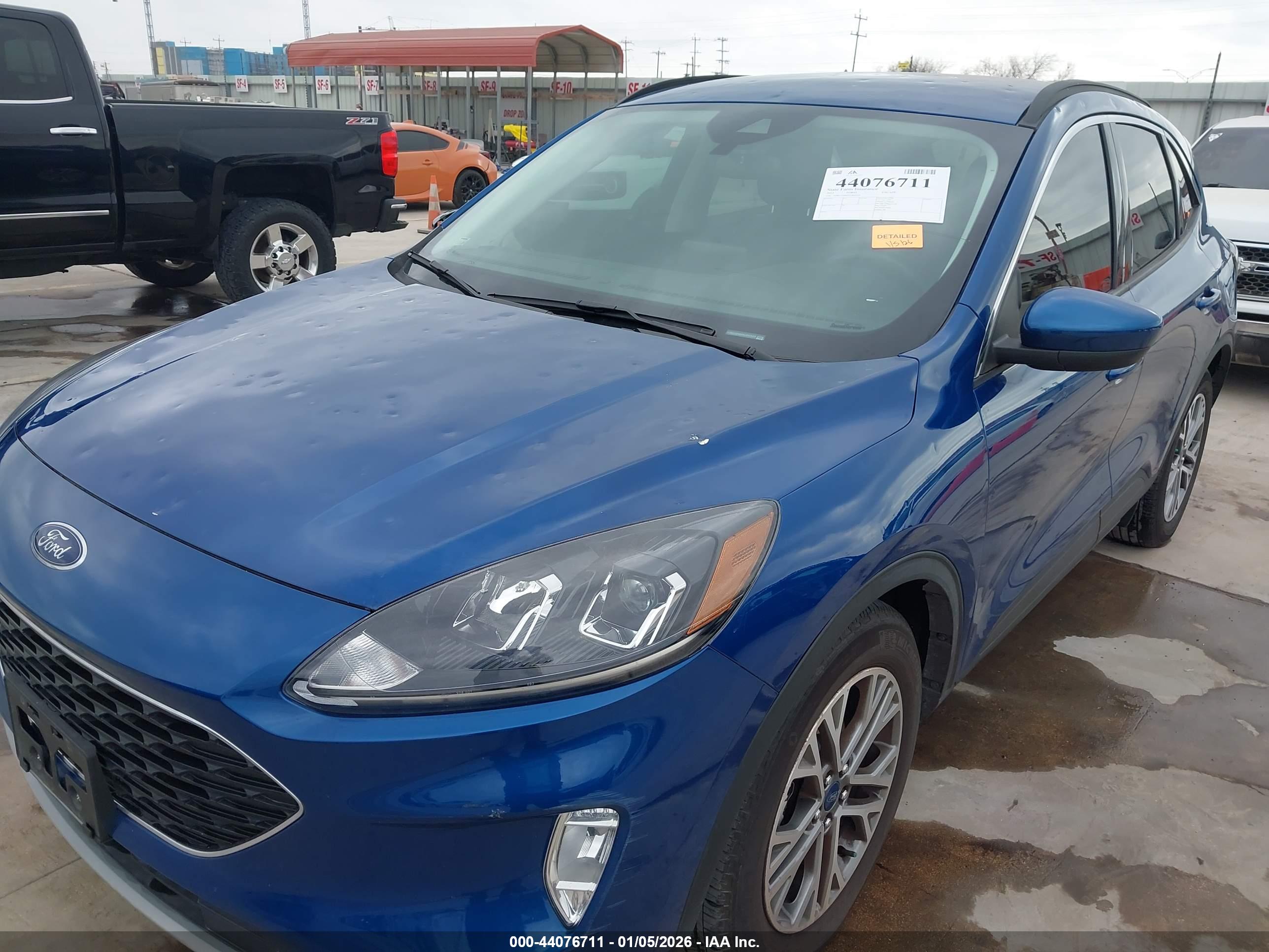 FORD ESCAPE image 6