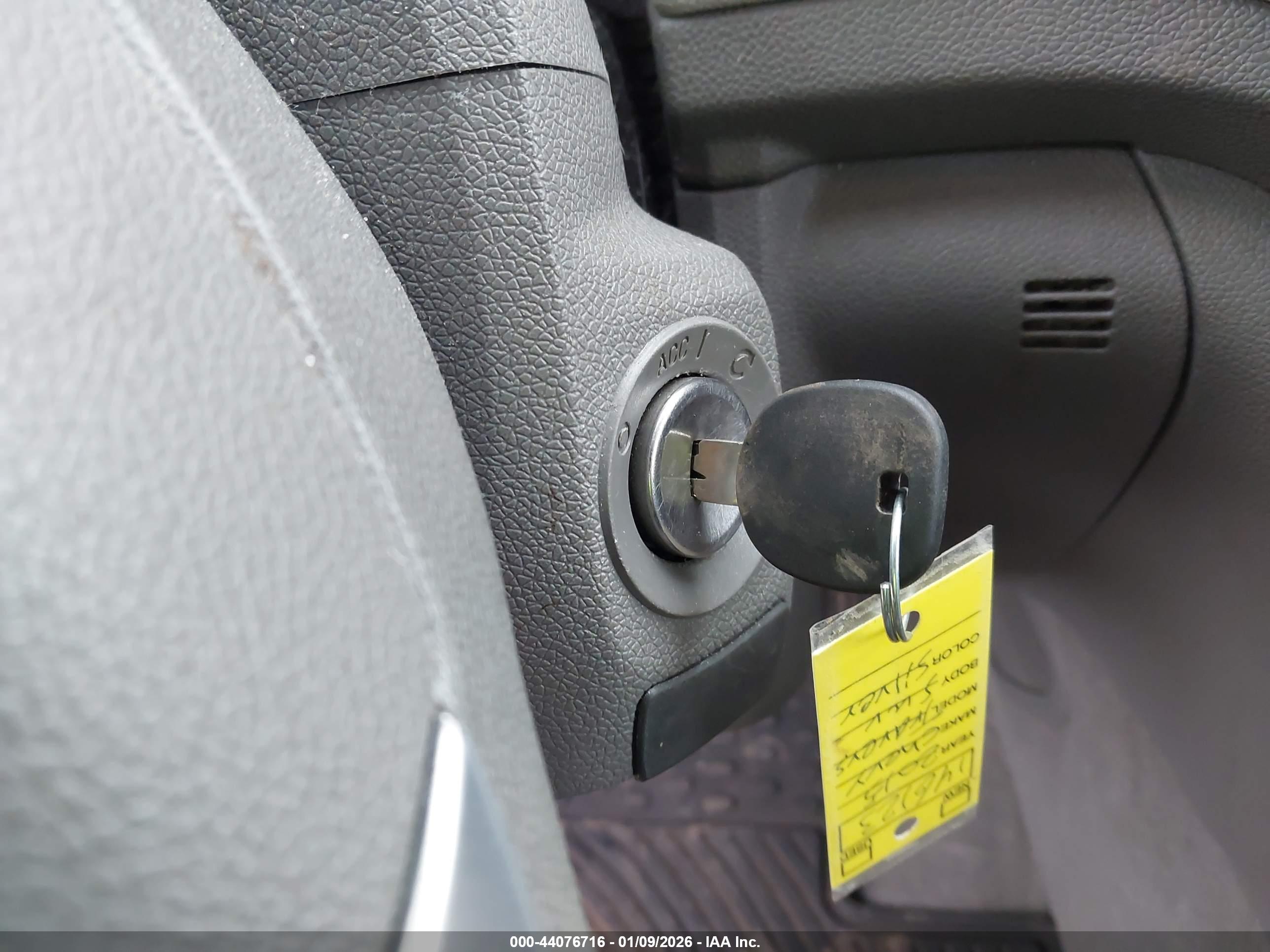 CHEVROLET TRAVERSE image 11