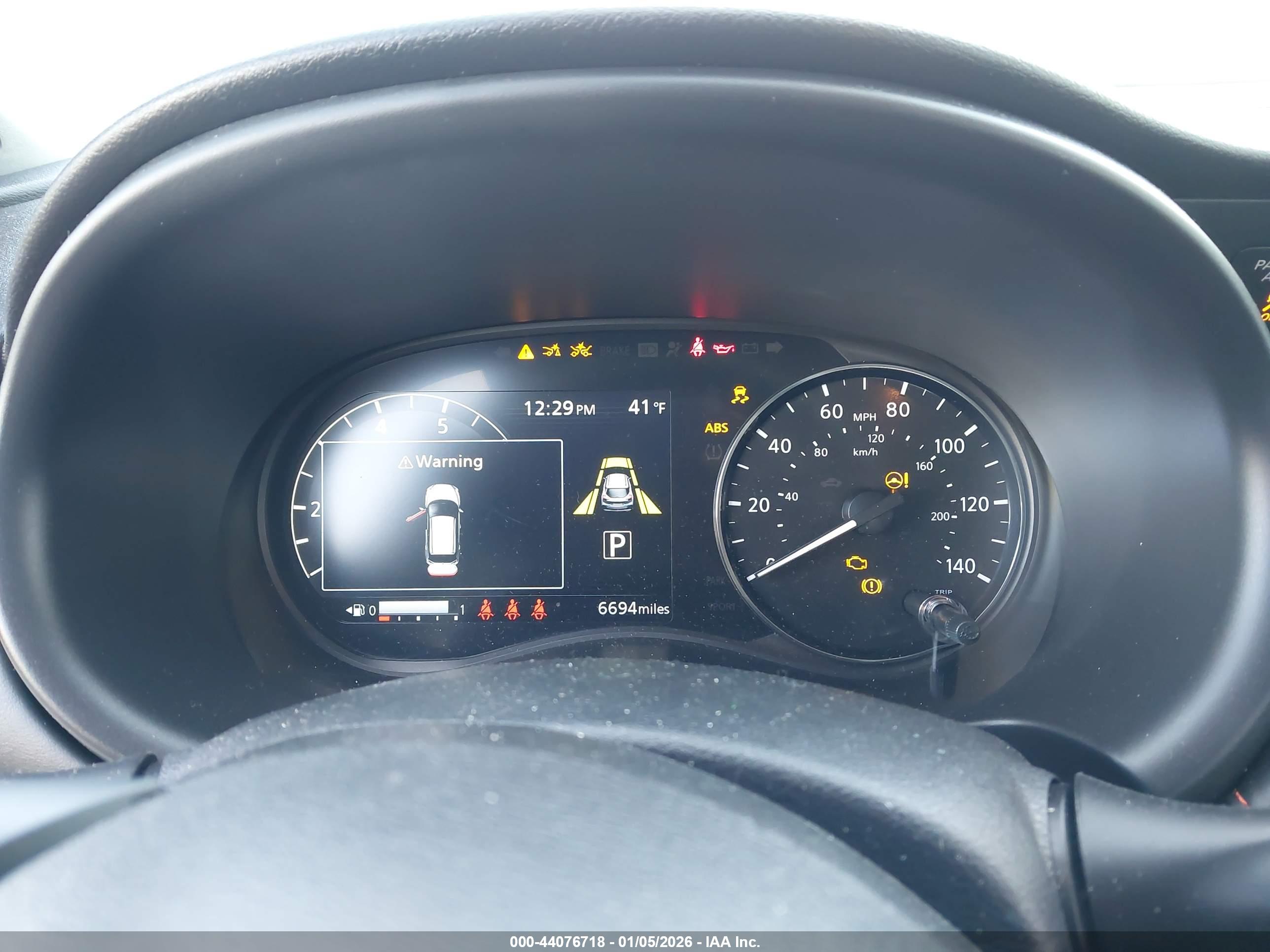 NISSAN KICKS image 7