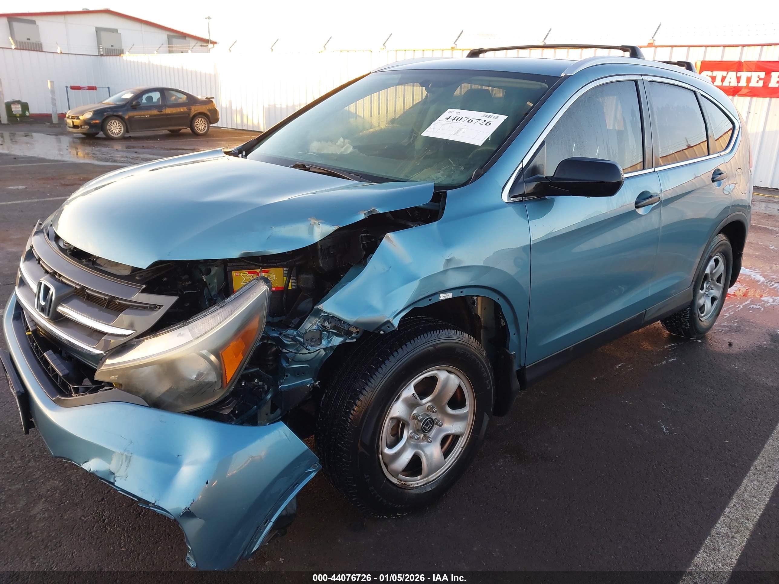 HONDA CR-V image 2