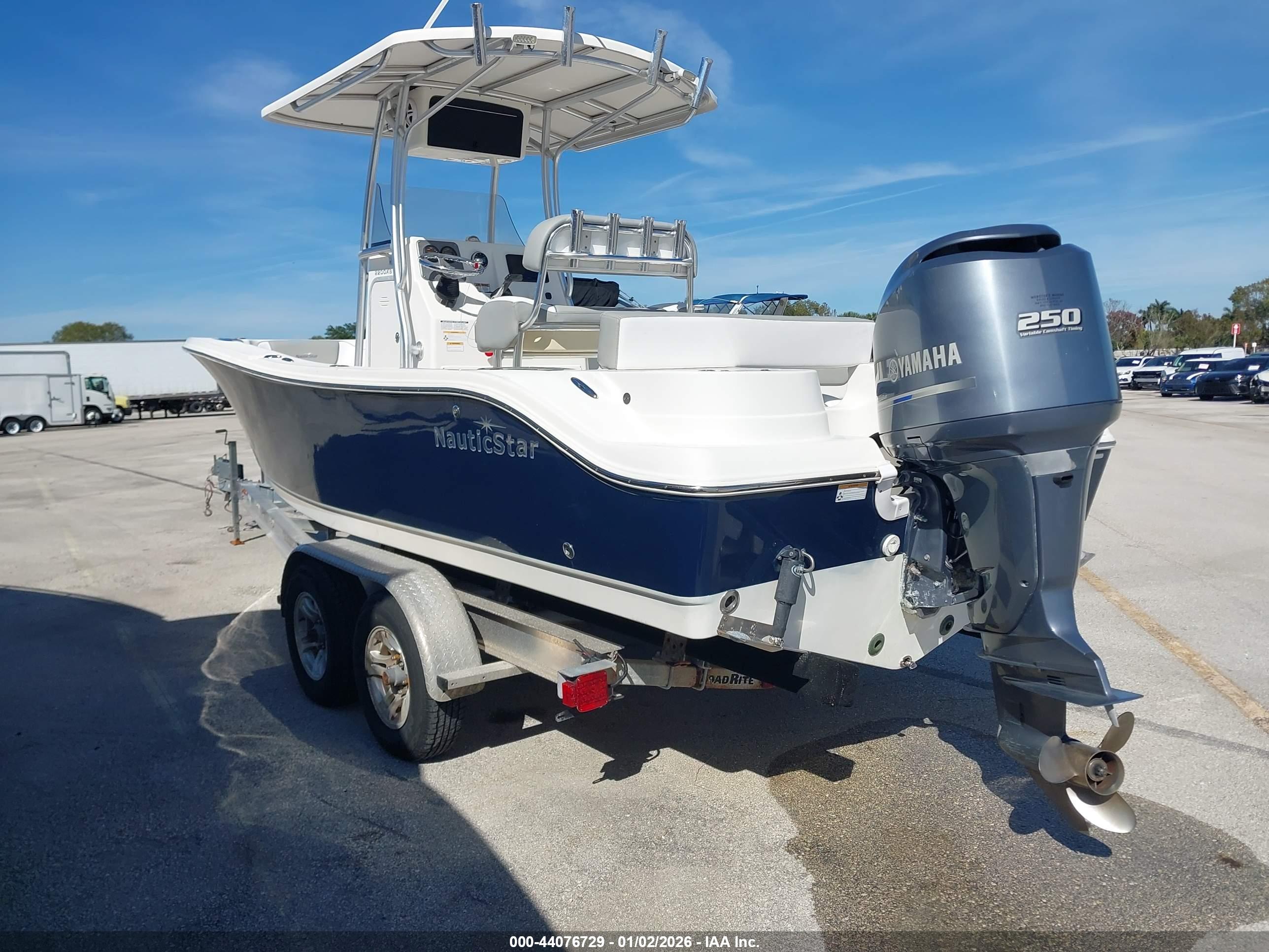 NAUTICSTAR 2200X5 image 3