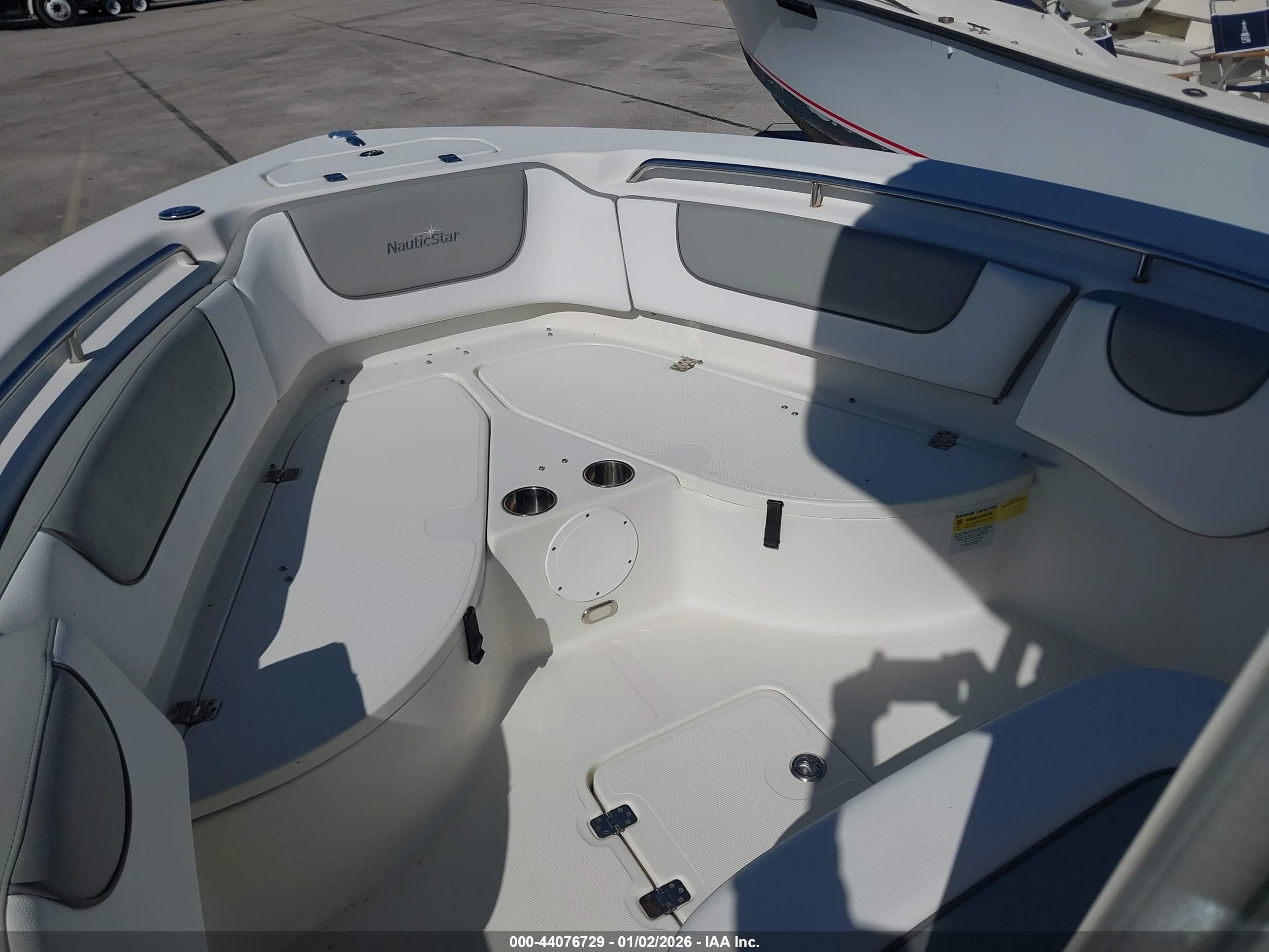 NAUTICSTAR 2200X5 image 5