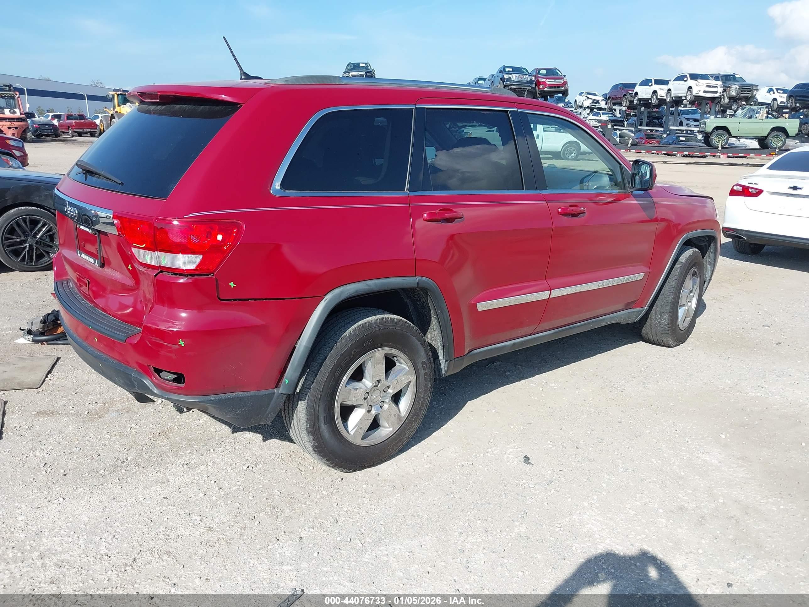 JEEP GRAND image 4