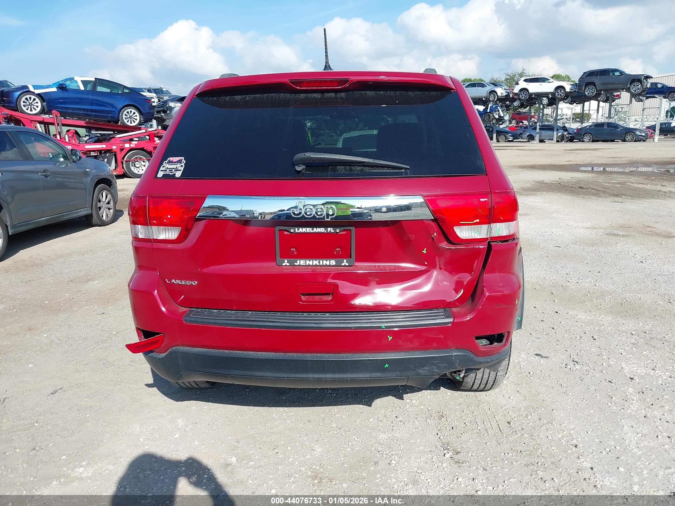 JEEP GRAND image 6