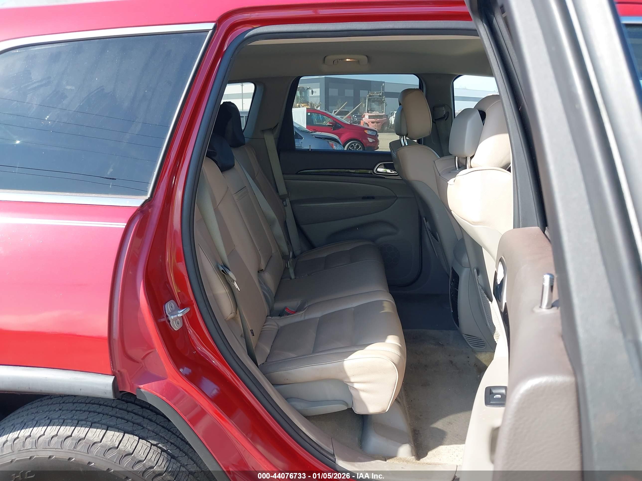 JEEP GRAND image 8