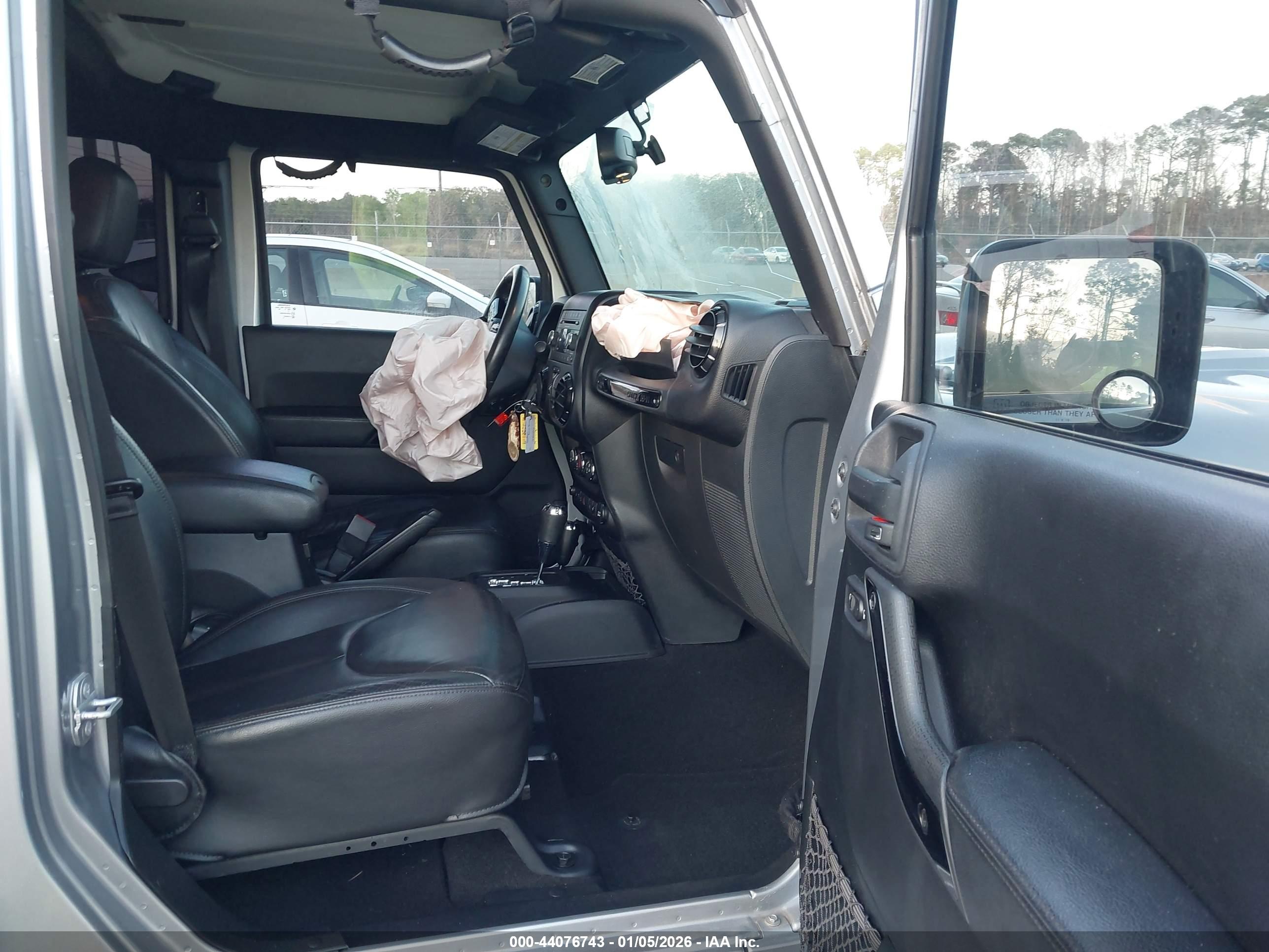 JEEP WRANGLER image 5