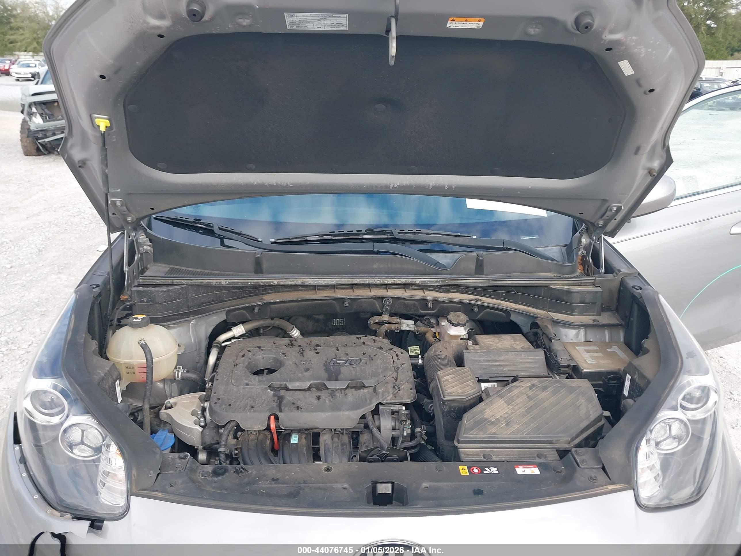KIA SPORTAGE image 10
