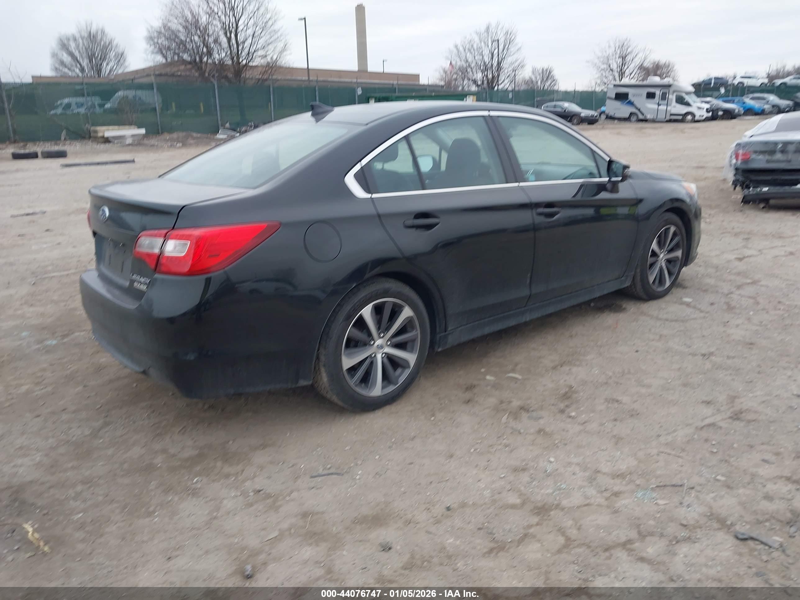 SUBARU LEGACY image 4