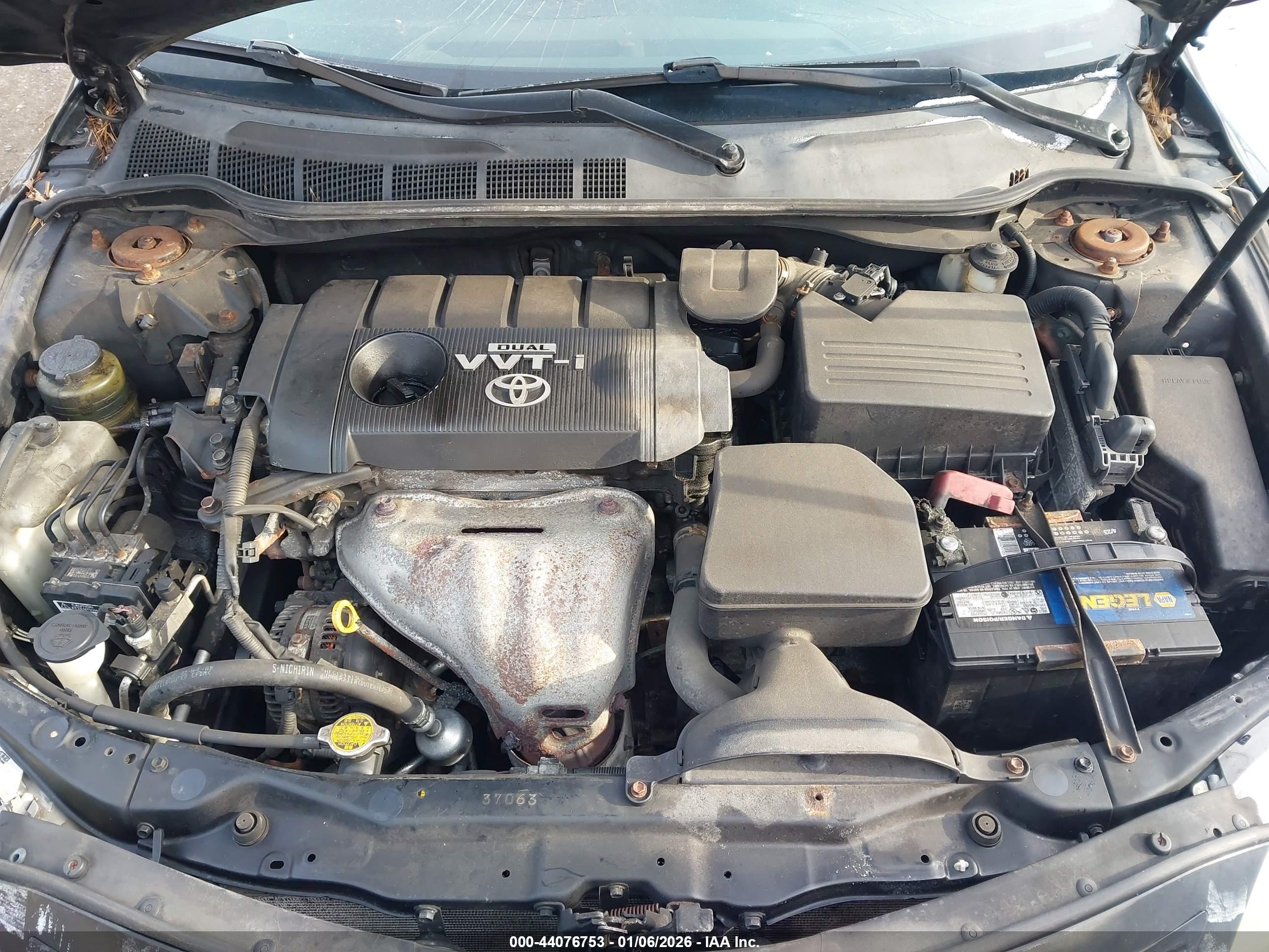 TOYOTA CAMRY image 10
