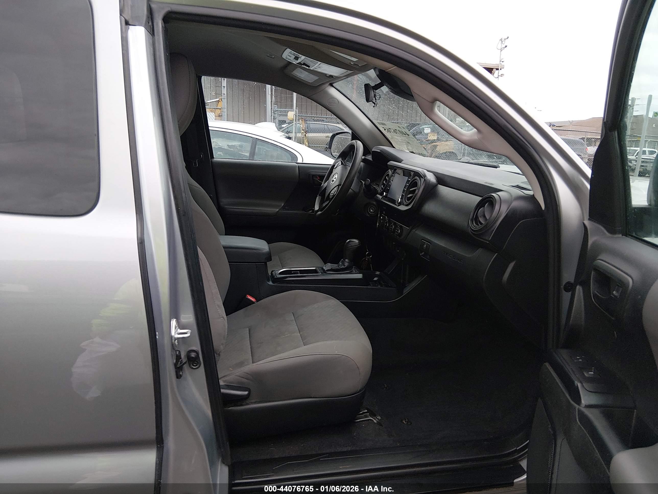 TOYOTA TACOMA image 5