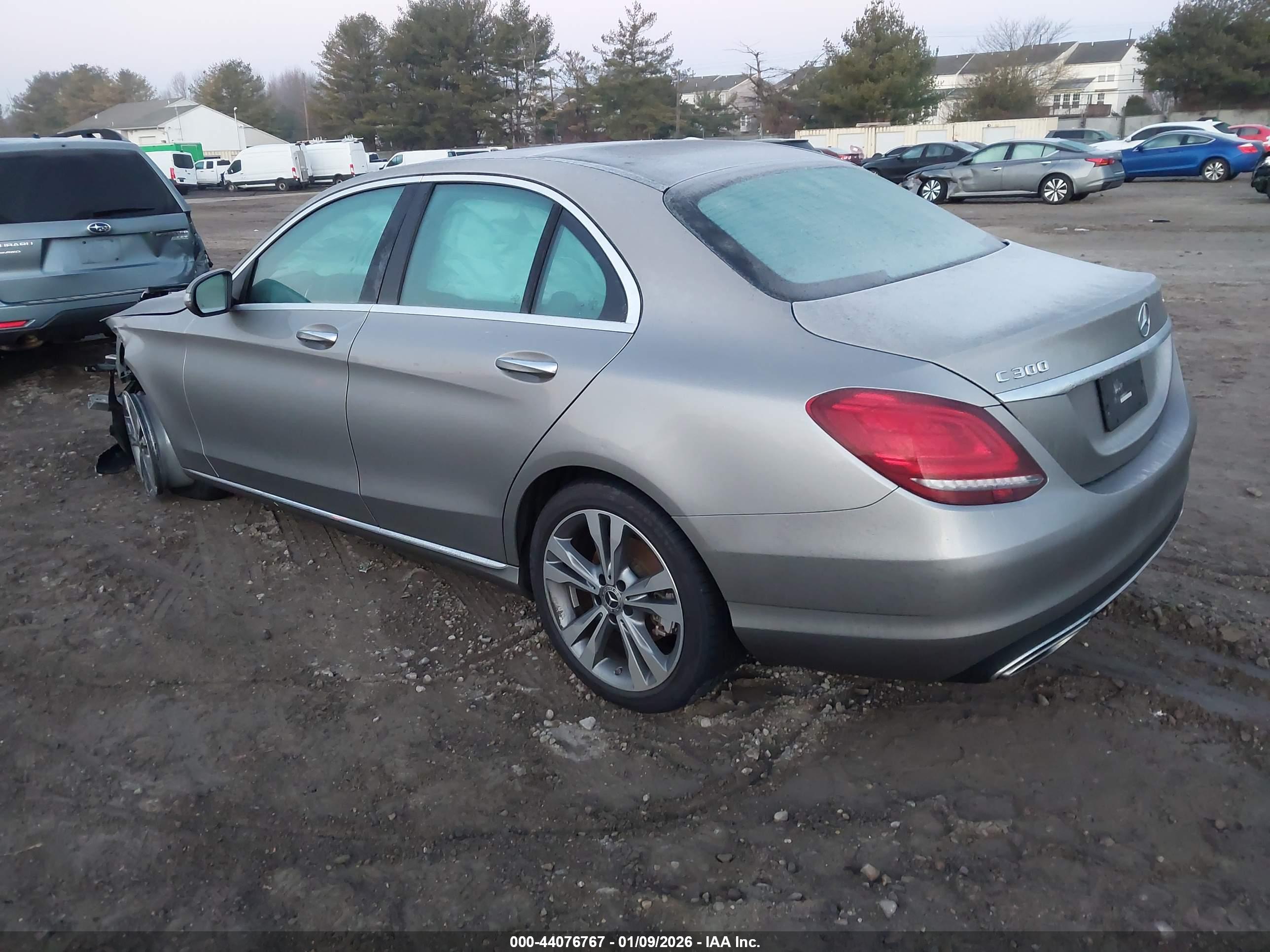 MERCEDES-BENZ C image 3