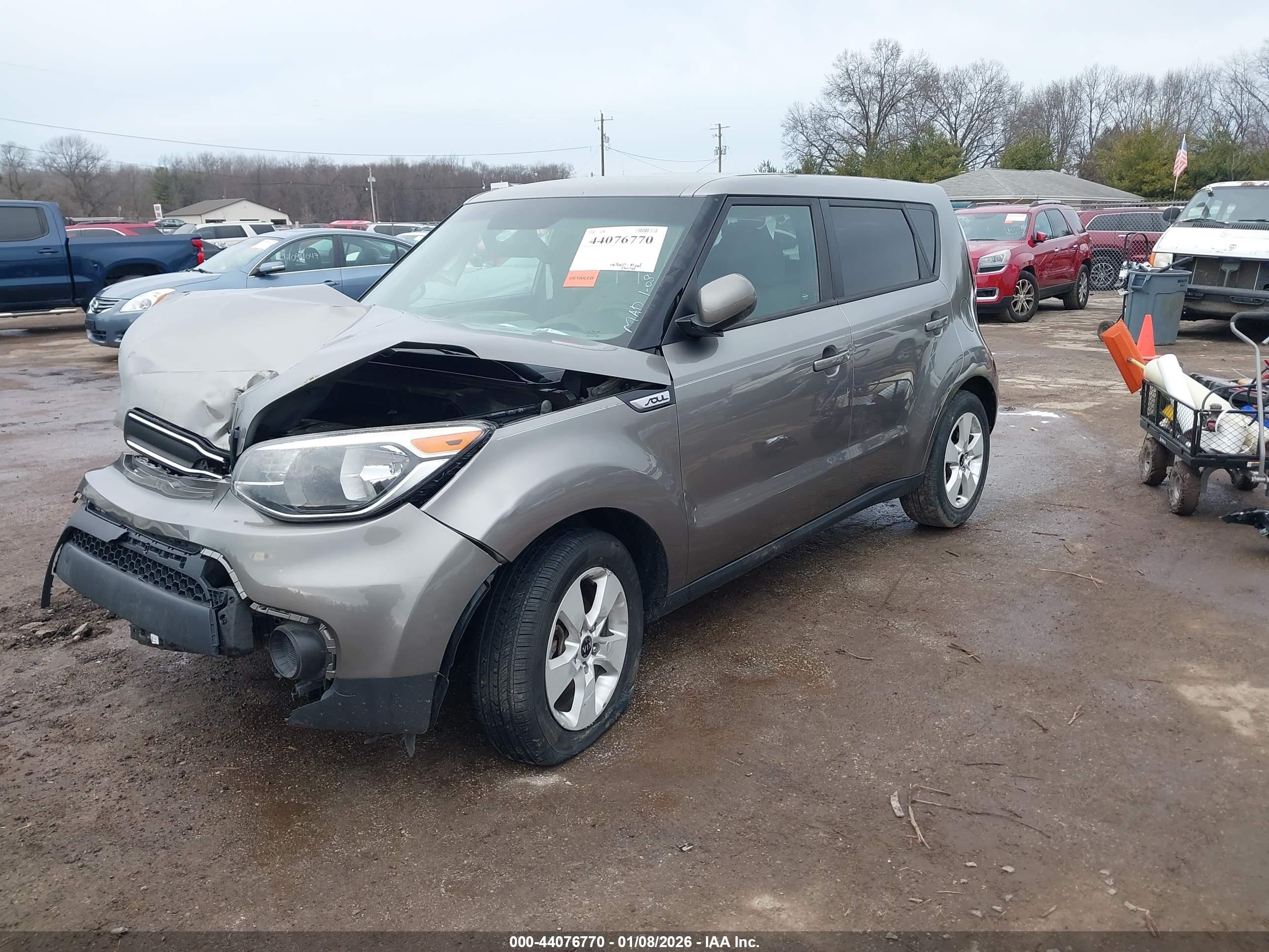 KIA SOUL image 2