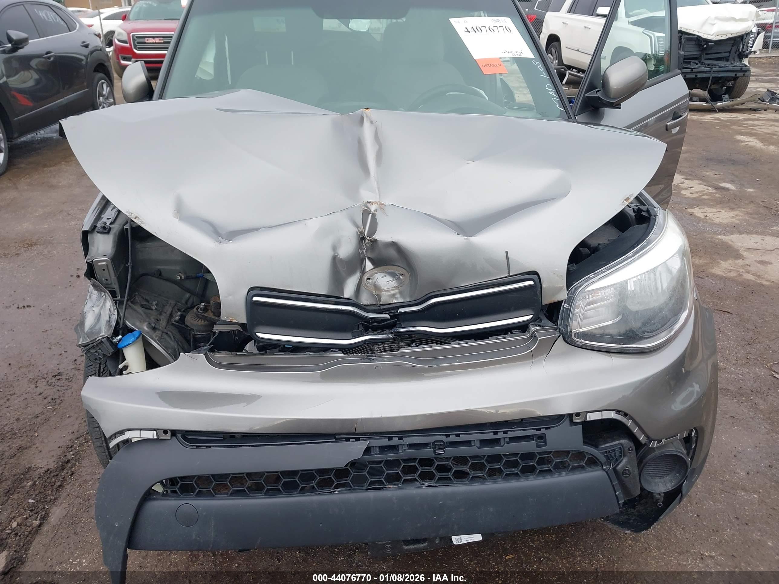 KIA SOUL image 6