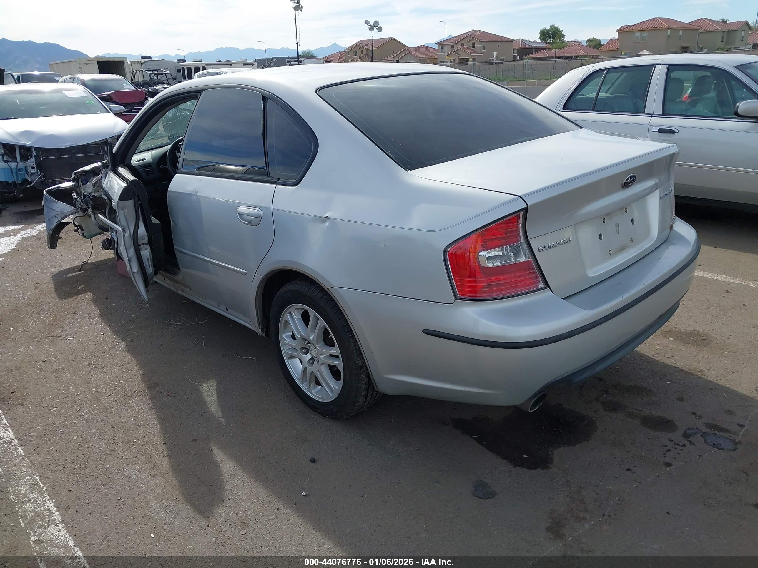SUBARU LEGACY image 3