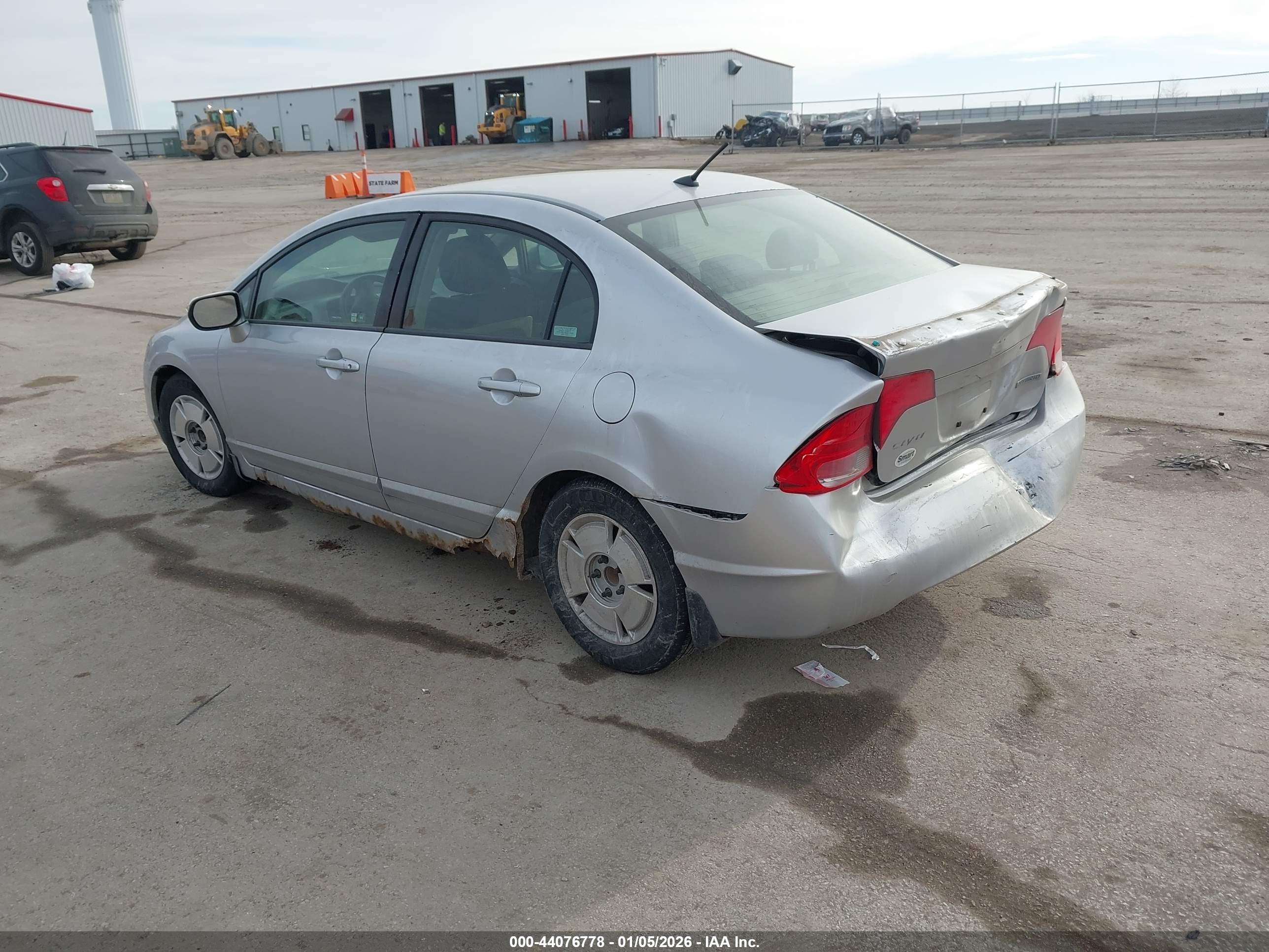 HONDA CIVIC image 3