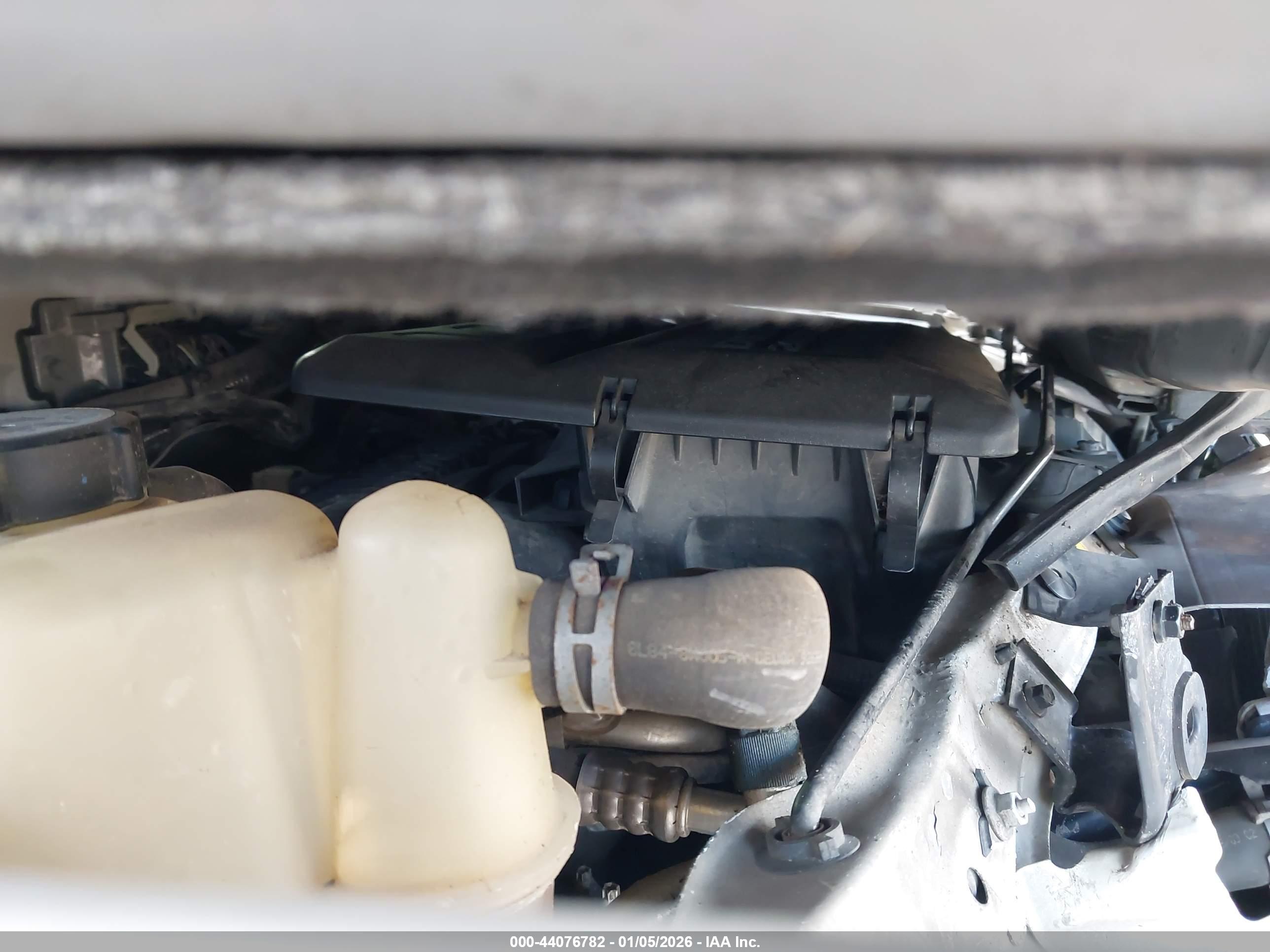 FORD ESCAPE image 10