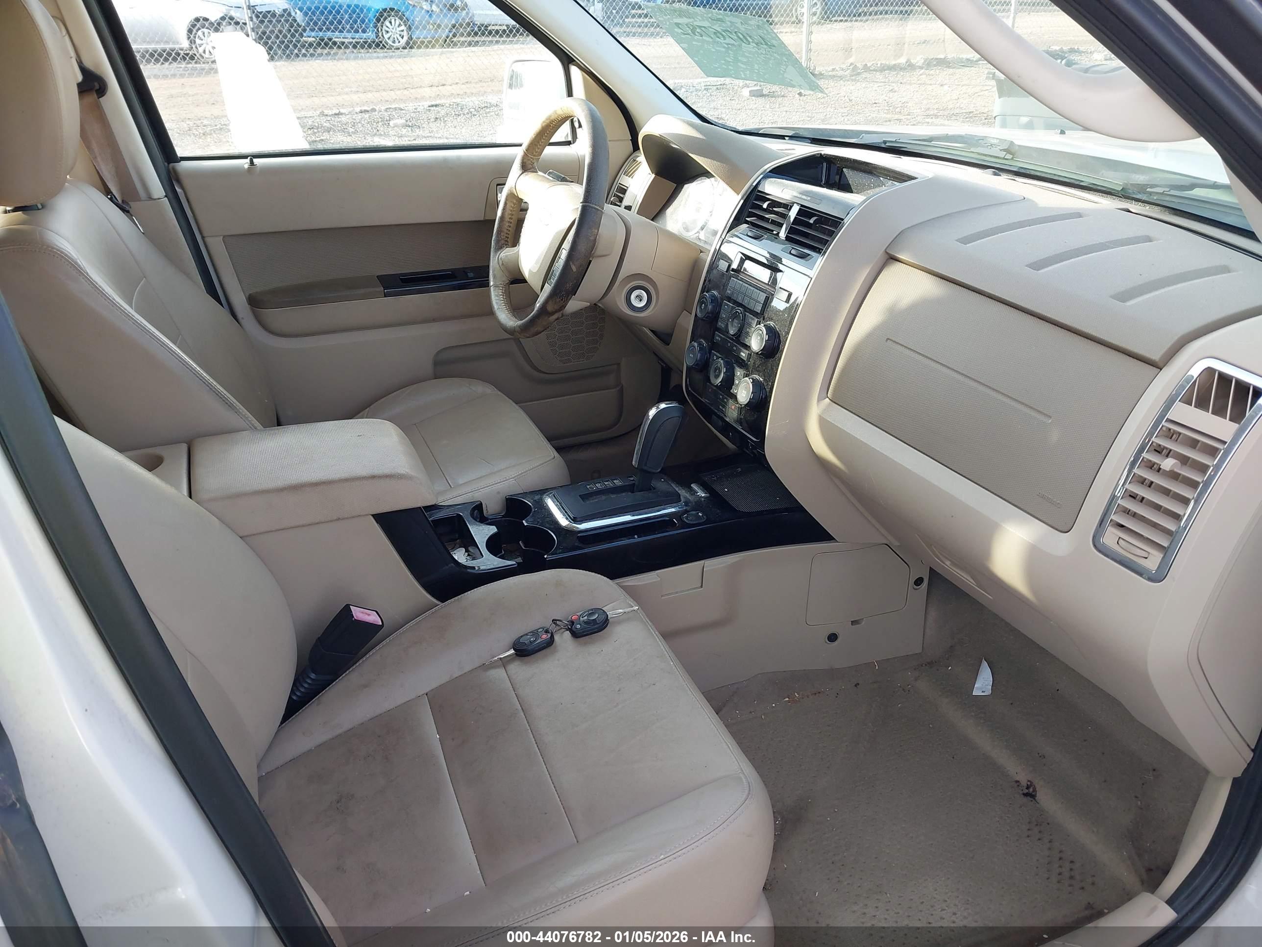 FORD ESCAPE image 5