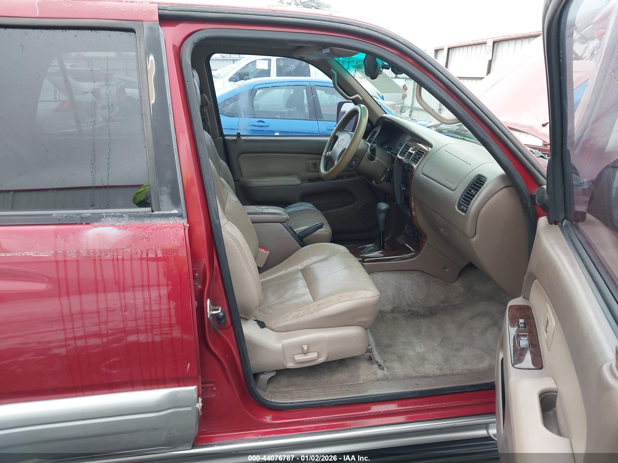 TOYOTA 4RUNNER image 5