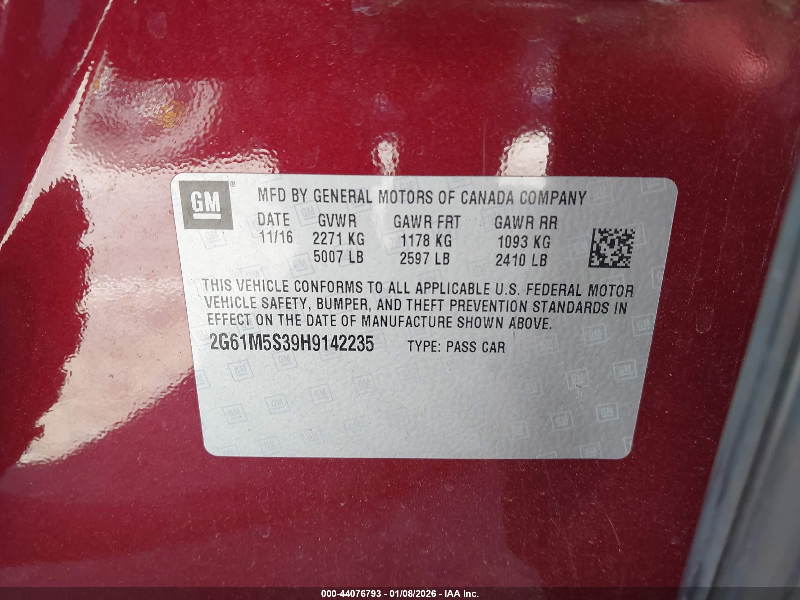 CADILLAC XTS image 9