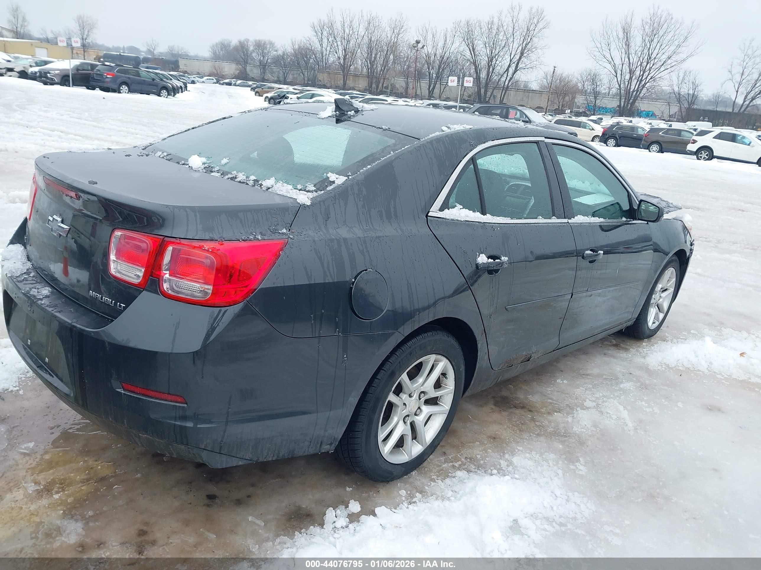 CHEVROLET MALIBU image 4