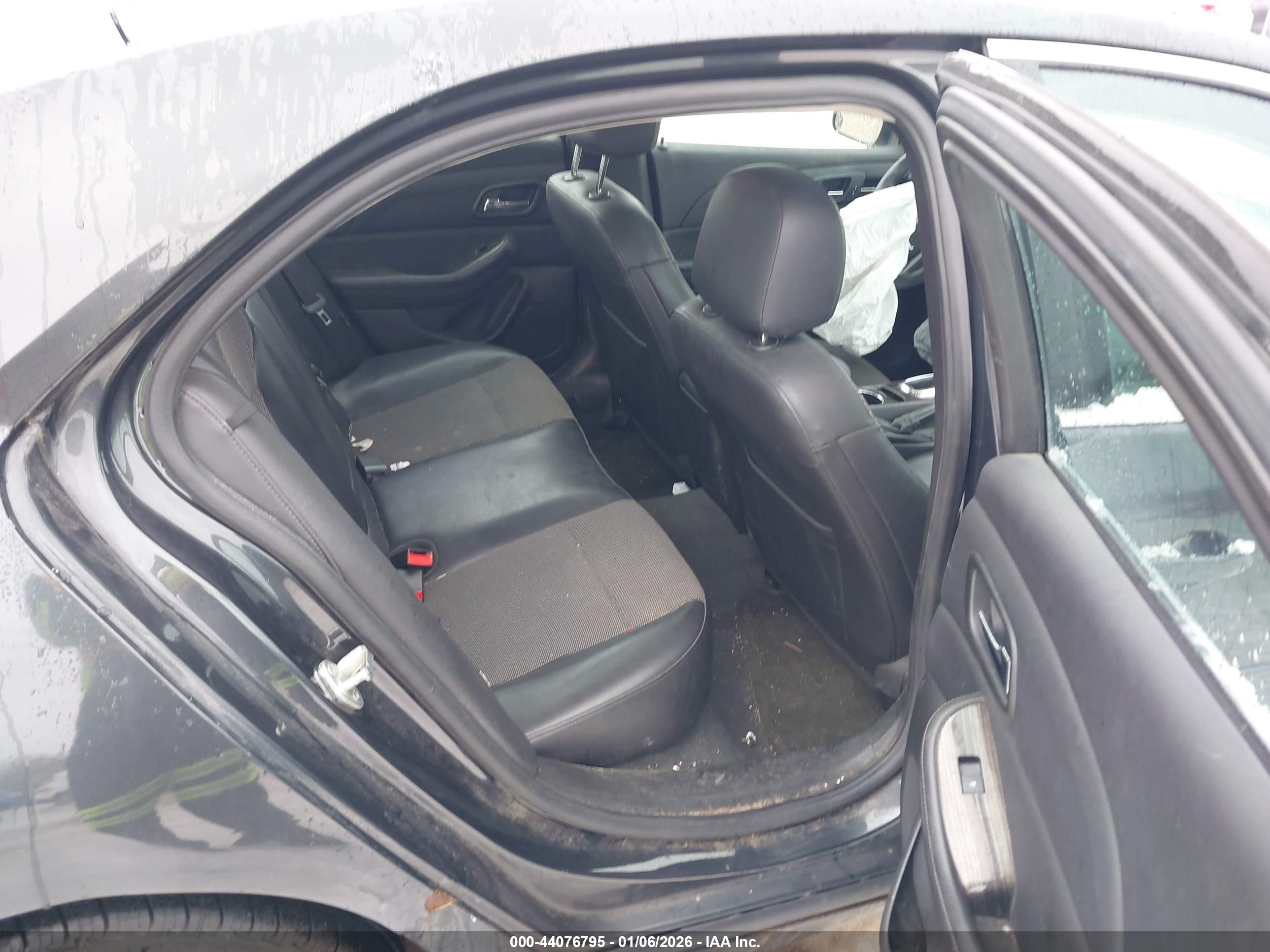 CHEVROLET MALIBU image 8
