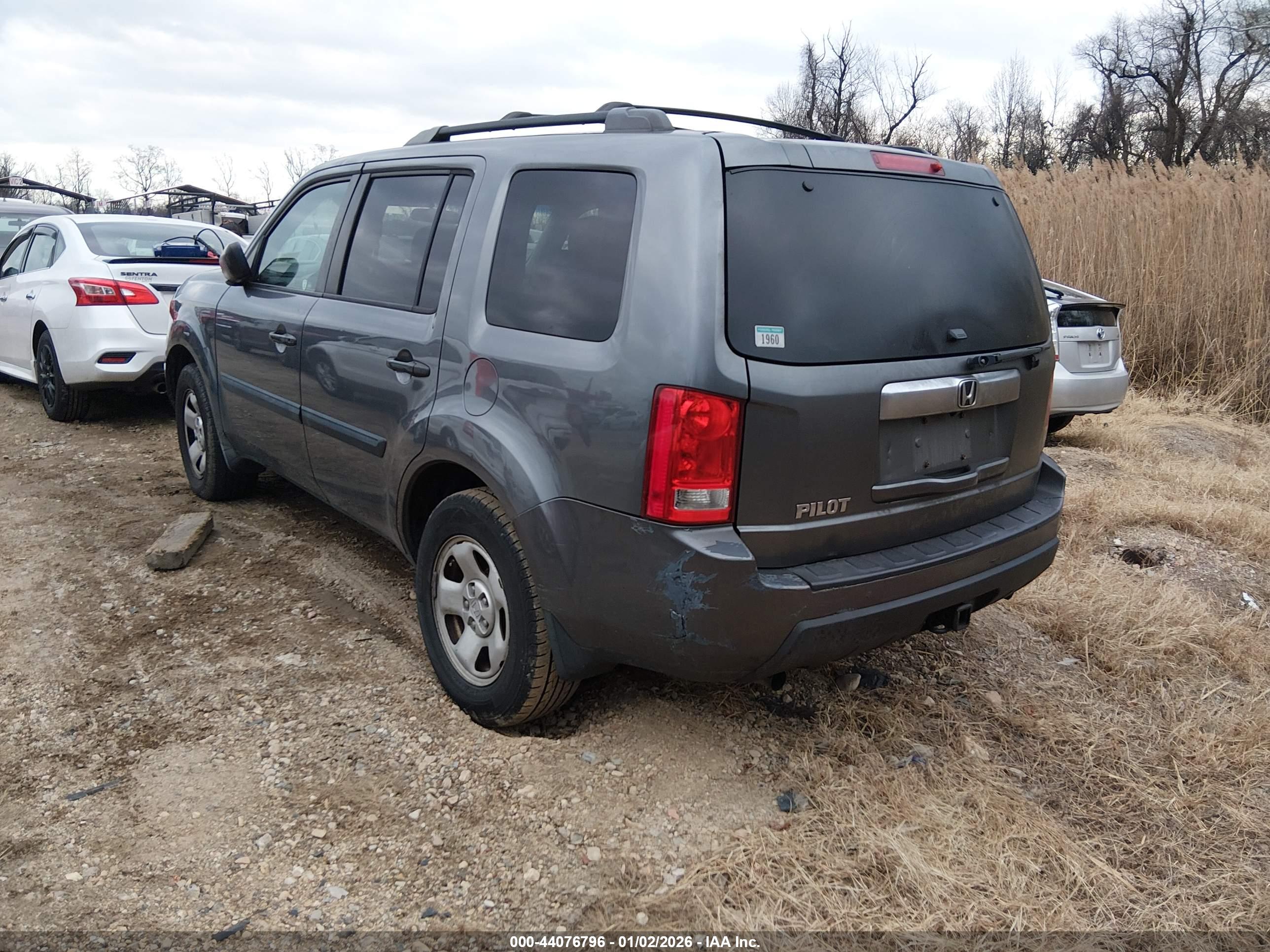 HONDA PILOT image 3
