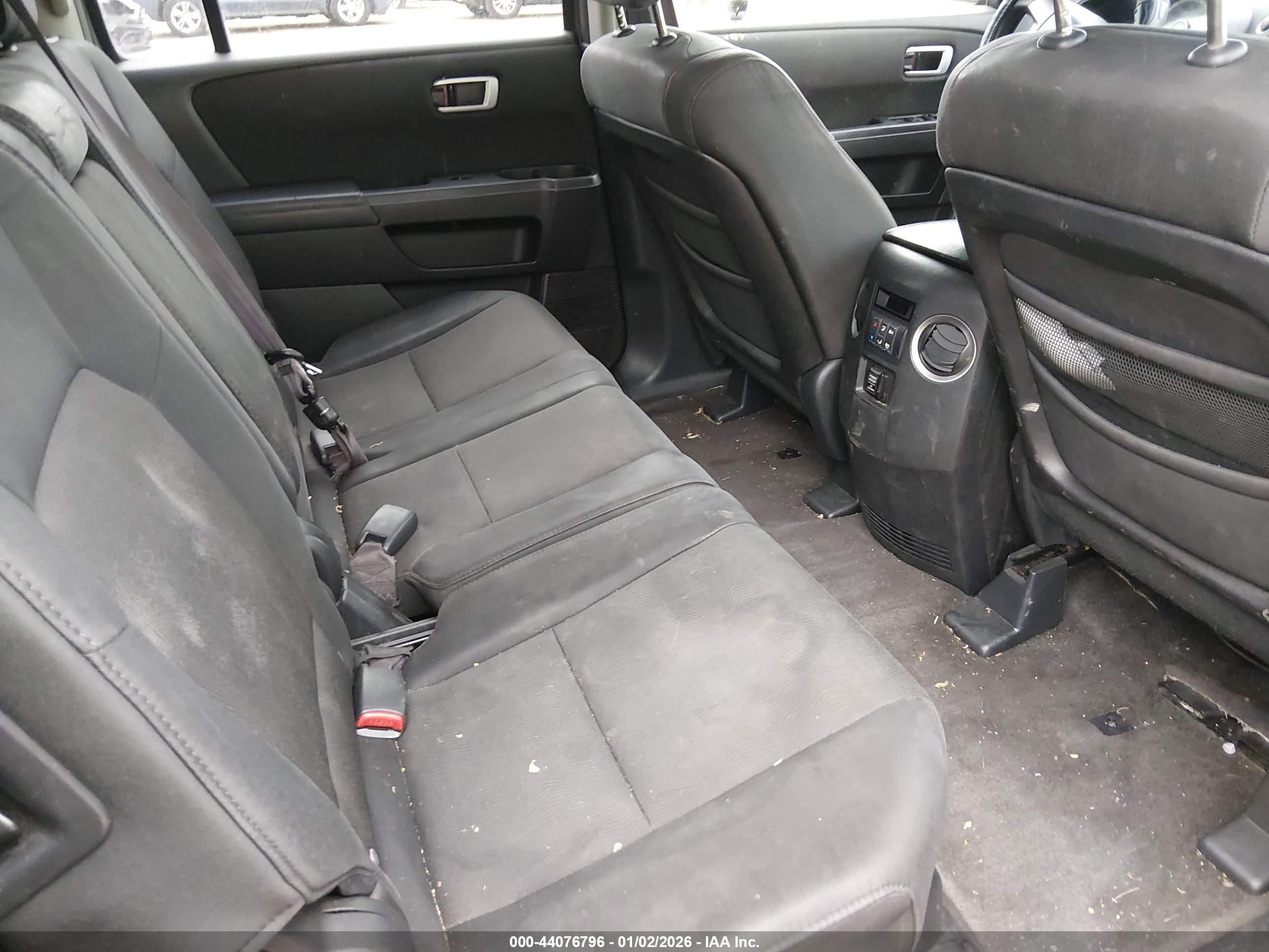 HONDA PILOT image 8