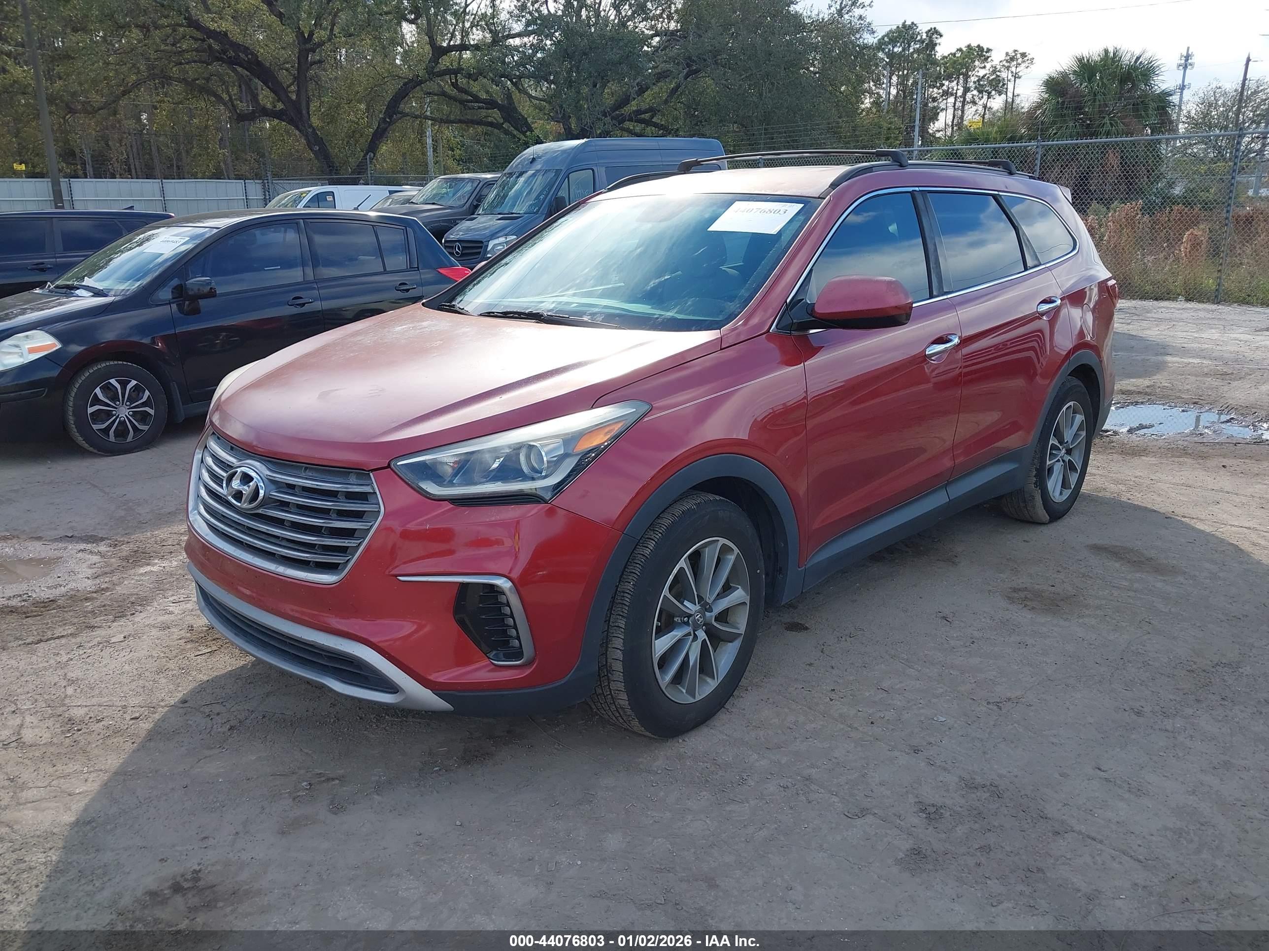 HYUNDAI SANTA image 2