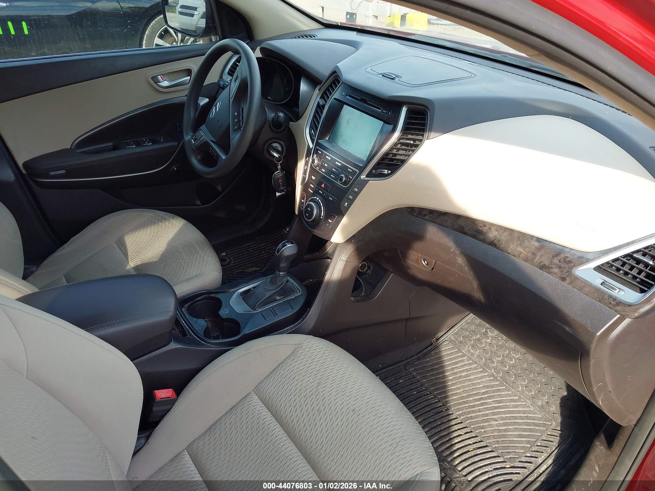 HYUNDAI SANTA image 5