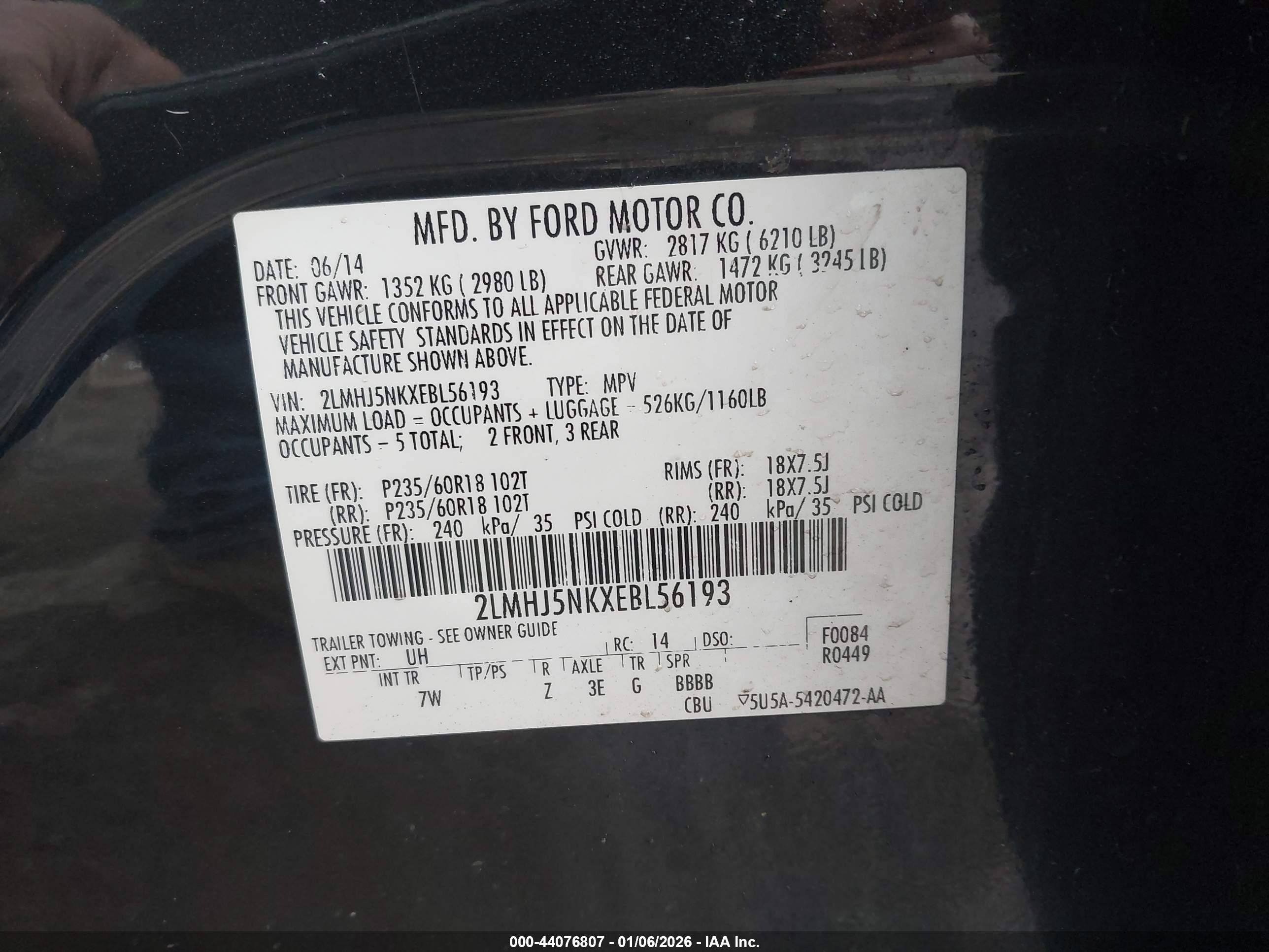 LINCOLN MKT image 9