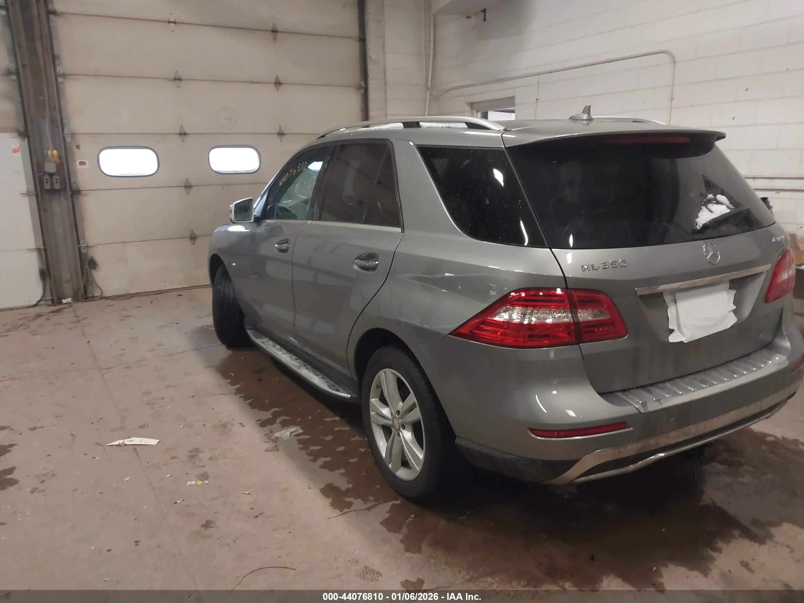 MERCEDES-BENZ ML image 3