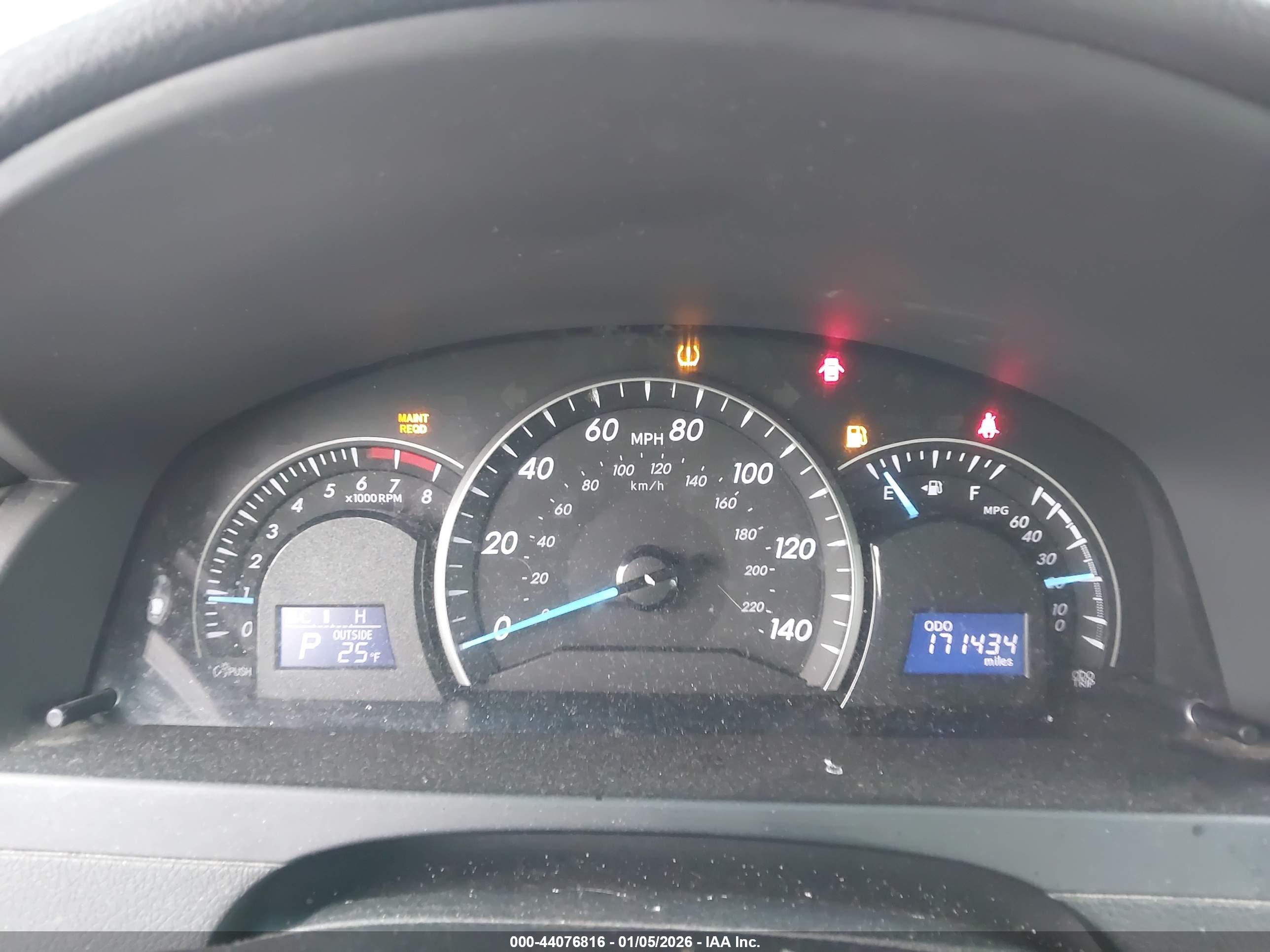 TOYOTA CAMRY image 7