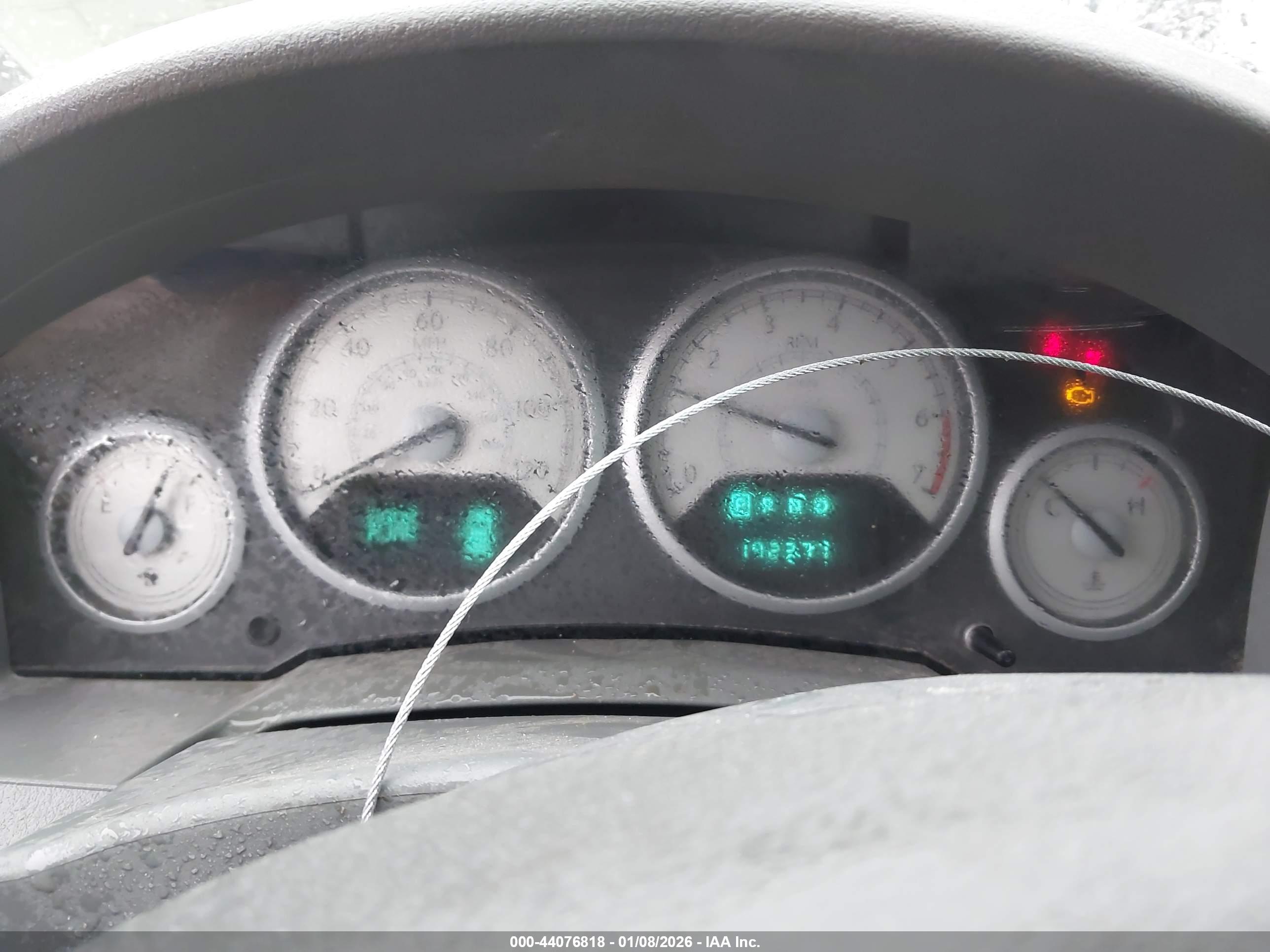 CHRYSLER TOWN image 7