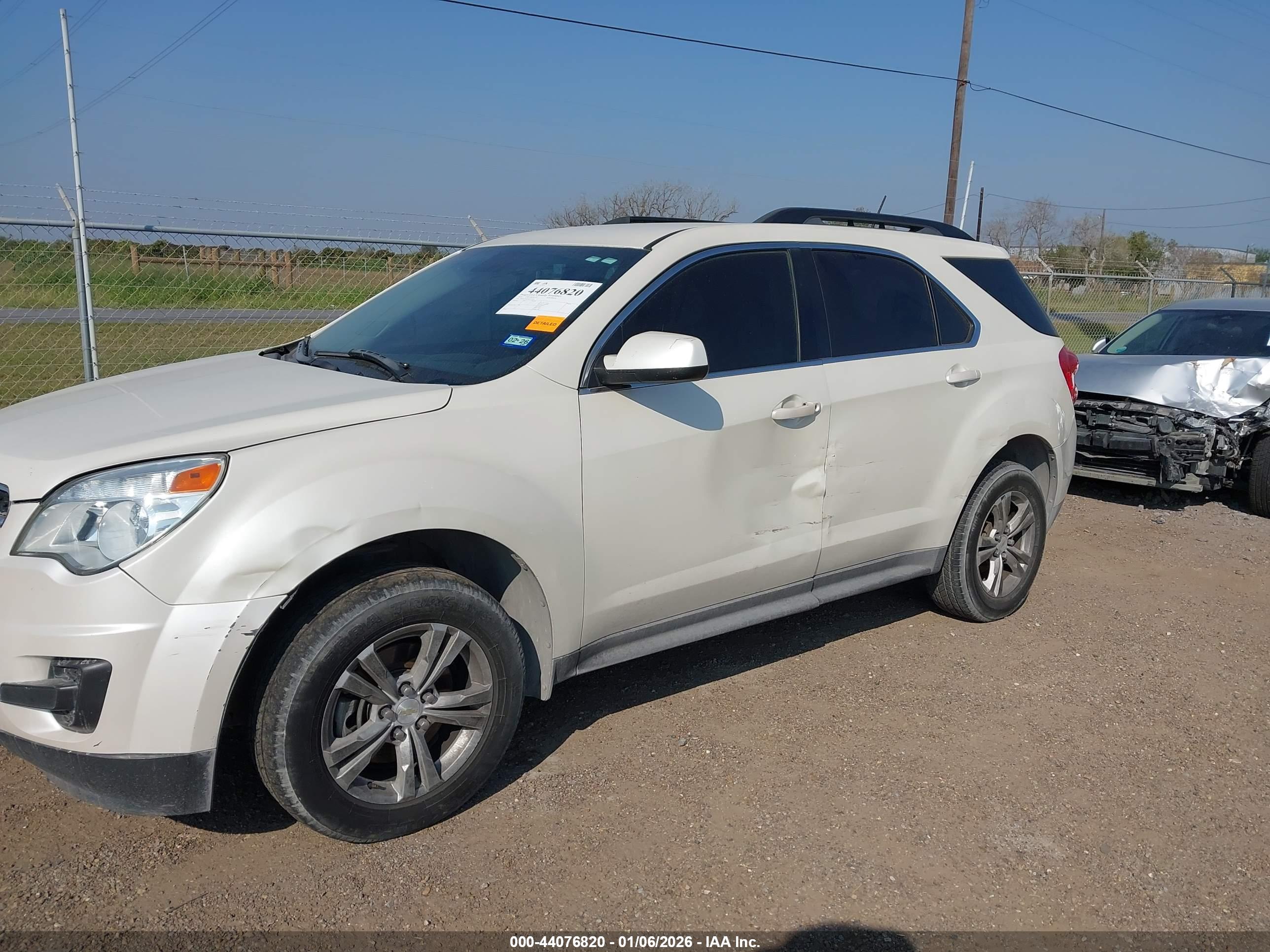 CHEVROLET EQUINOX image 6