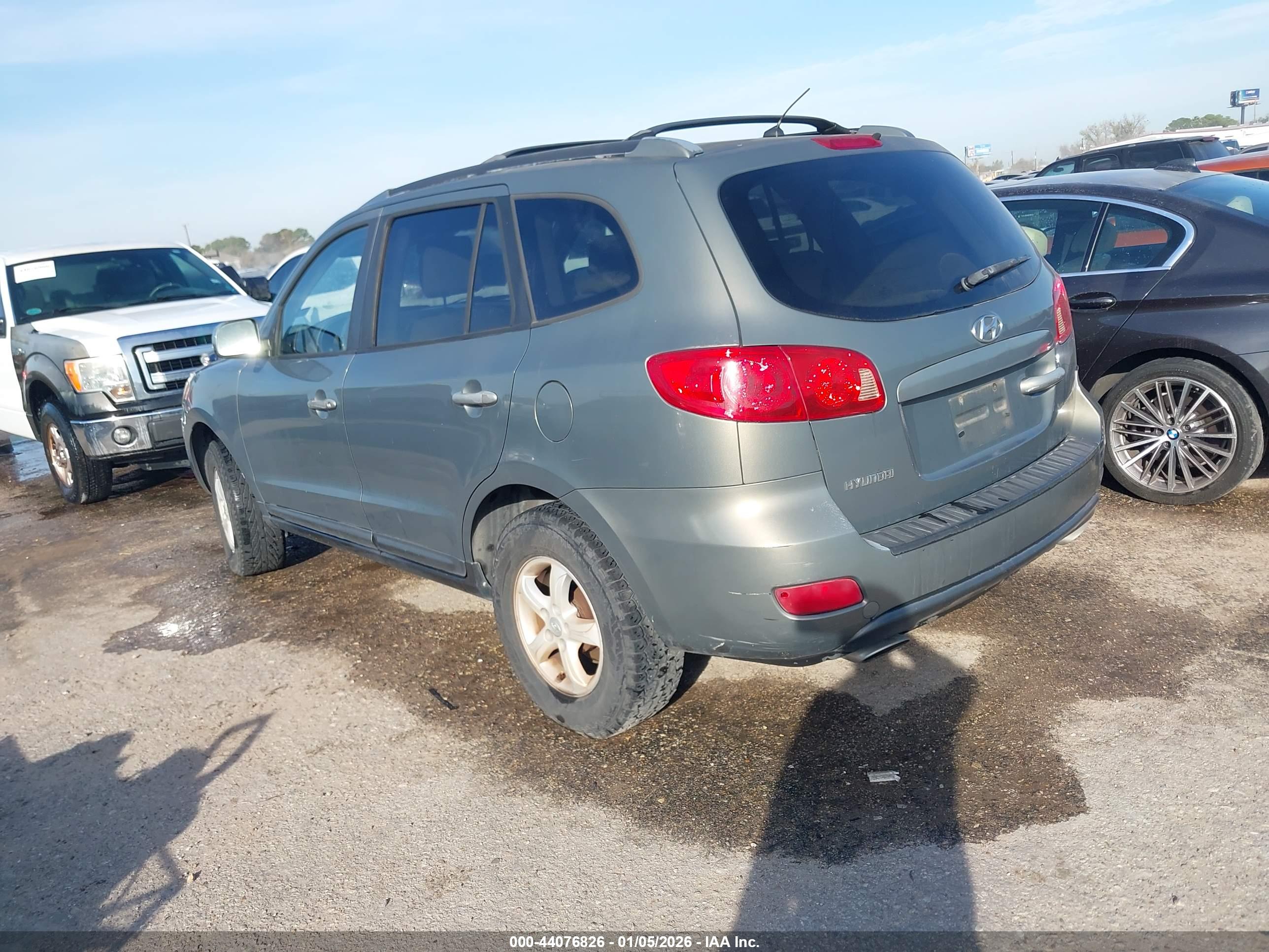 HYUNDAI SANTA image 3