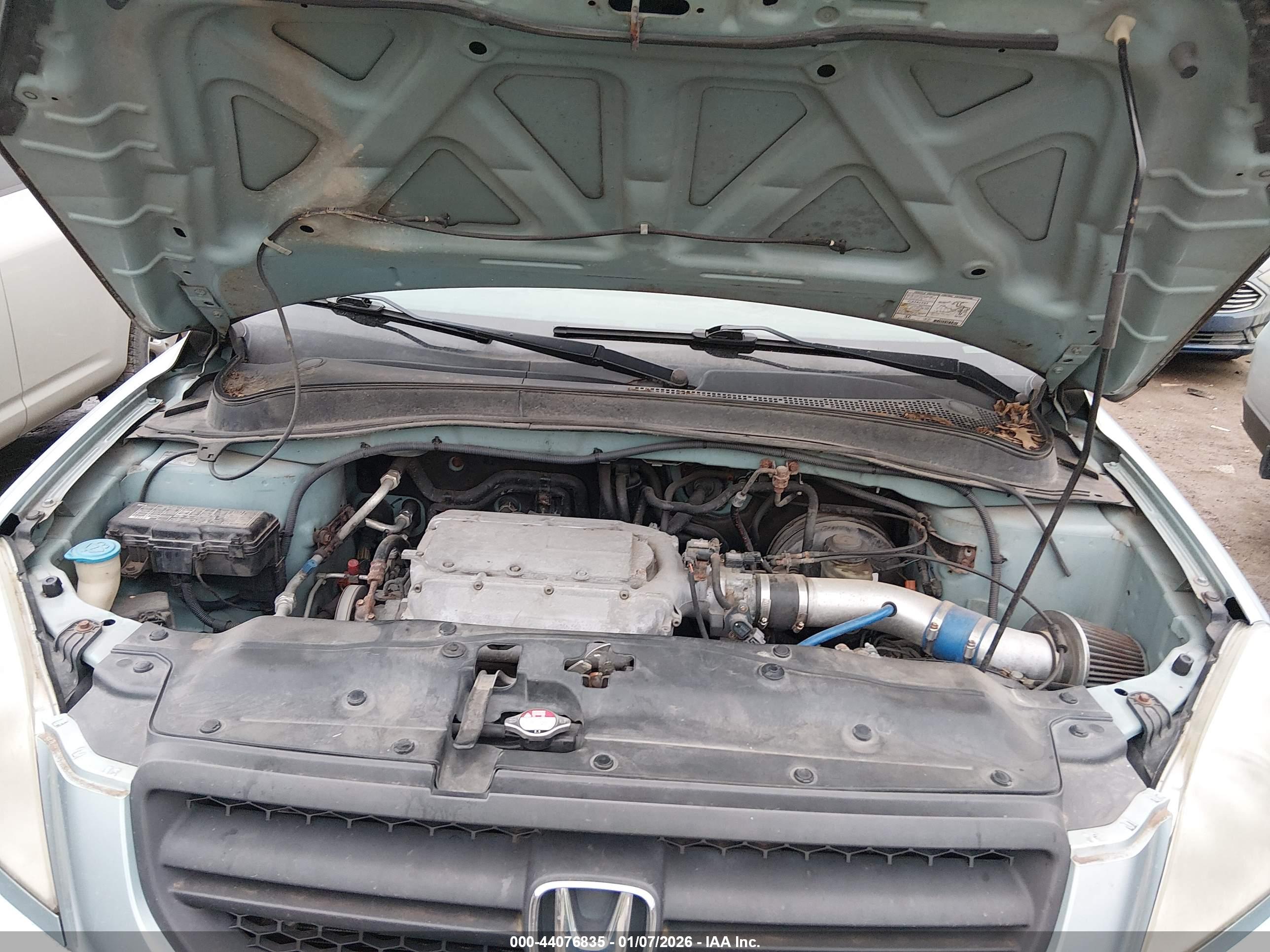 HONDA PILOT image 10