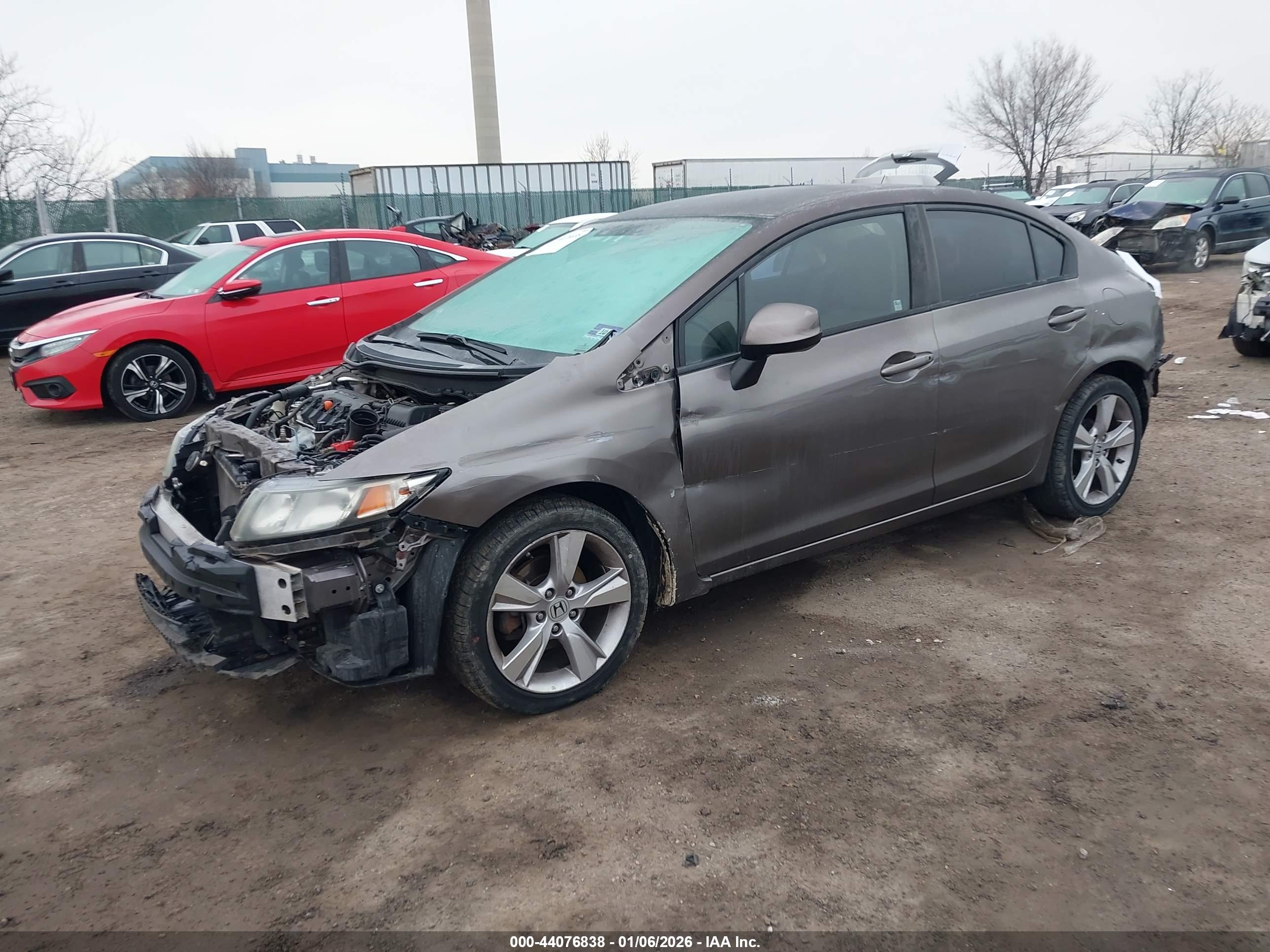 HONDA CIVIC image 2