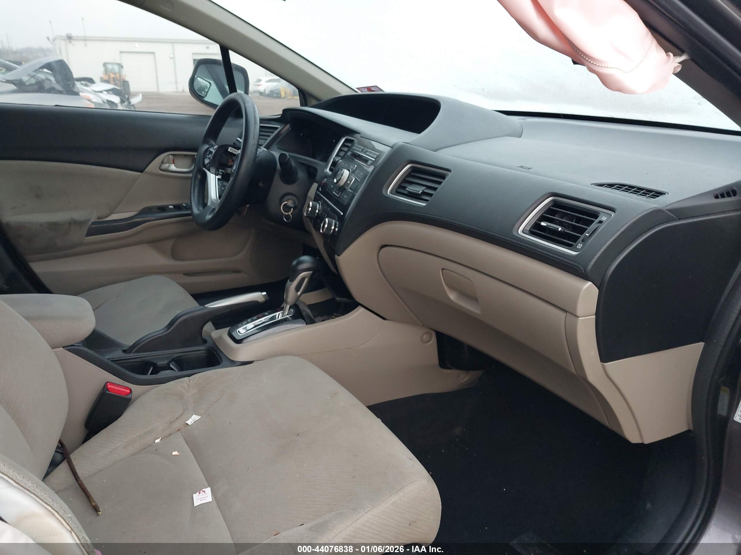 HONDA CIVIC image 5