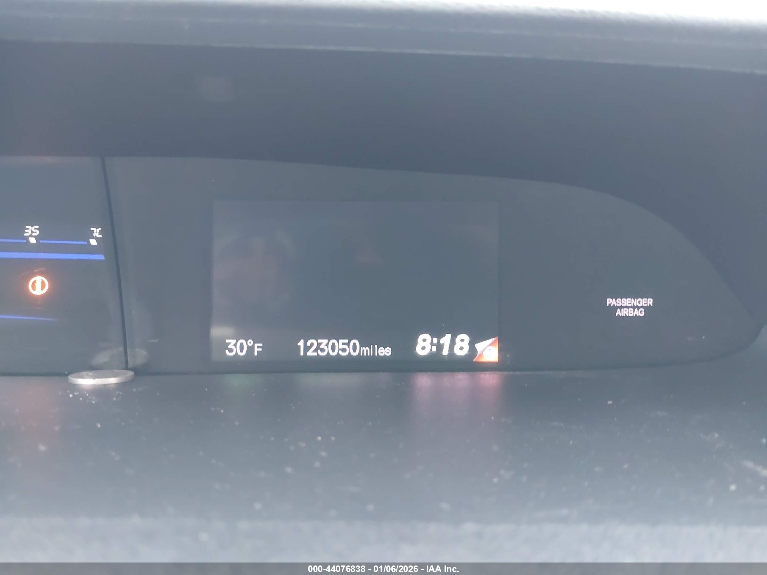 HONDA CIVIC image 7