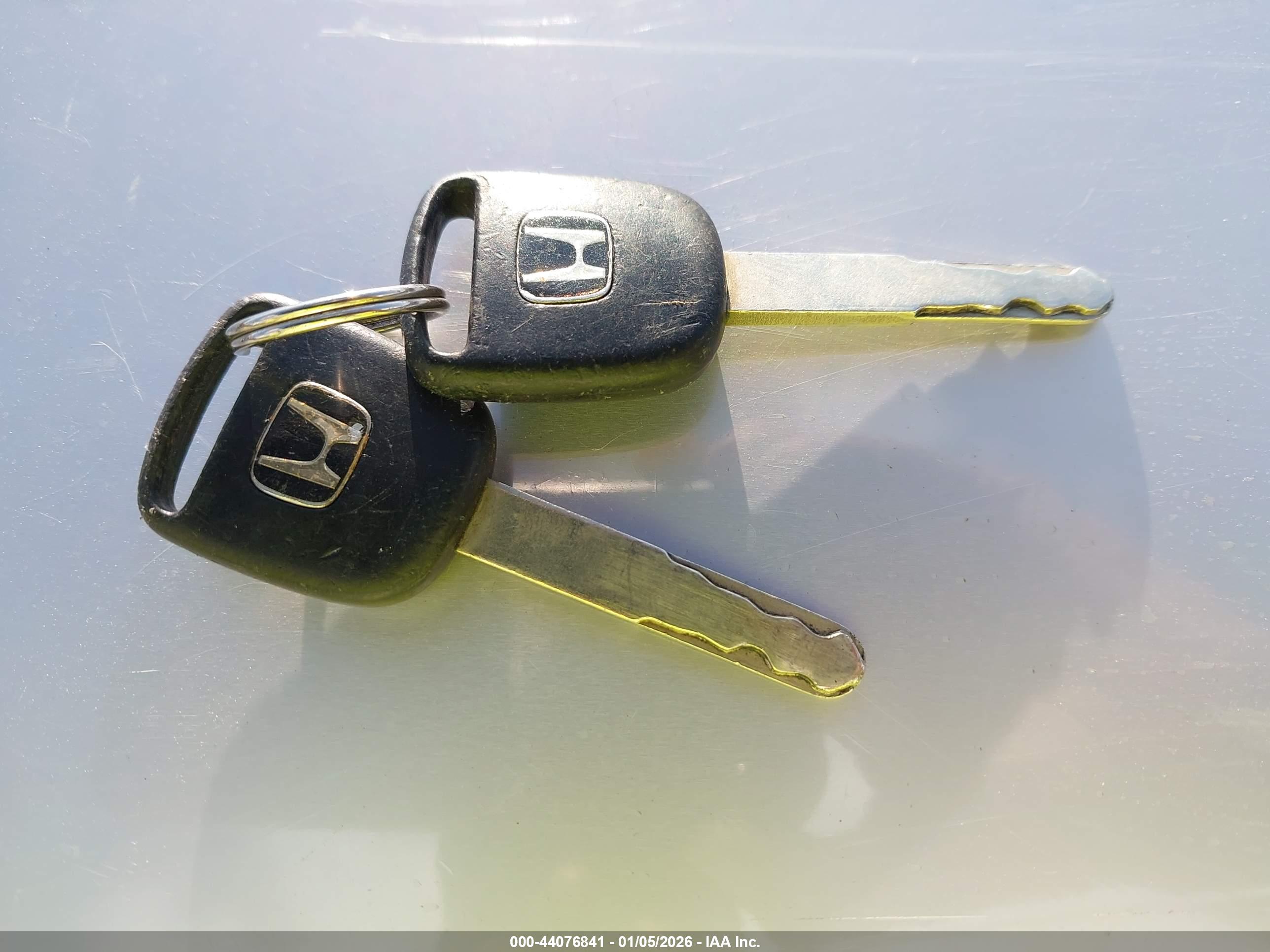 HONDA ELEMENT image 11