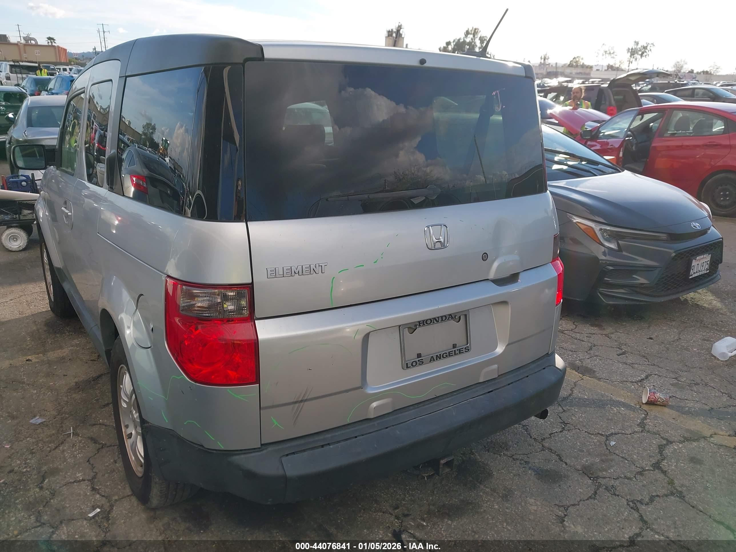 HONDA ELEMENT image 6
