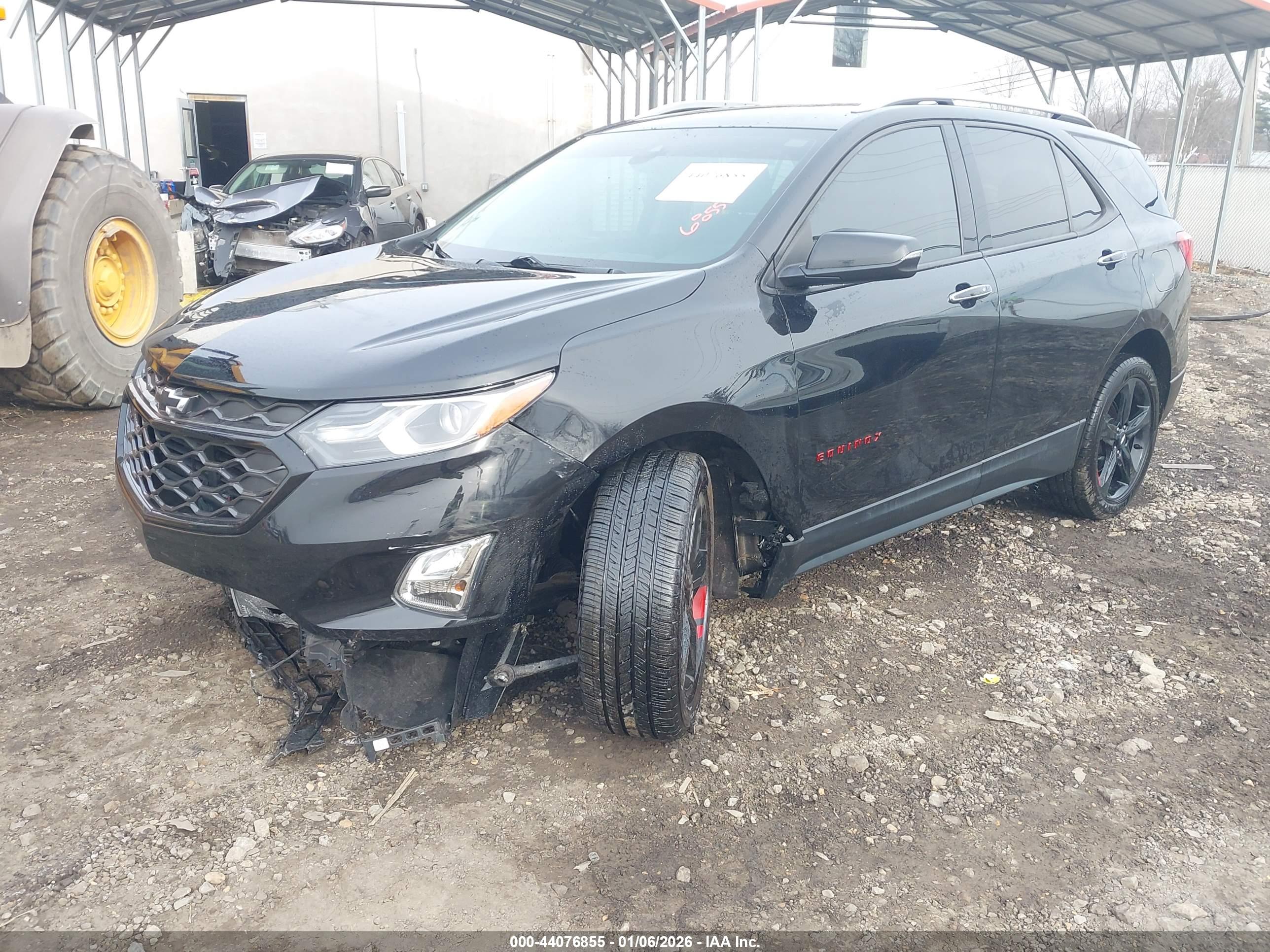 CHEVROLET EQUINOX image 2