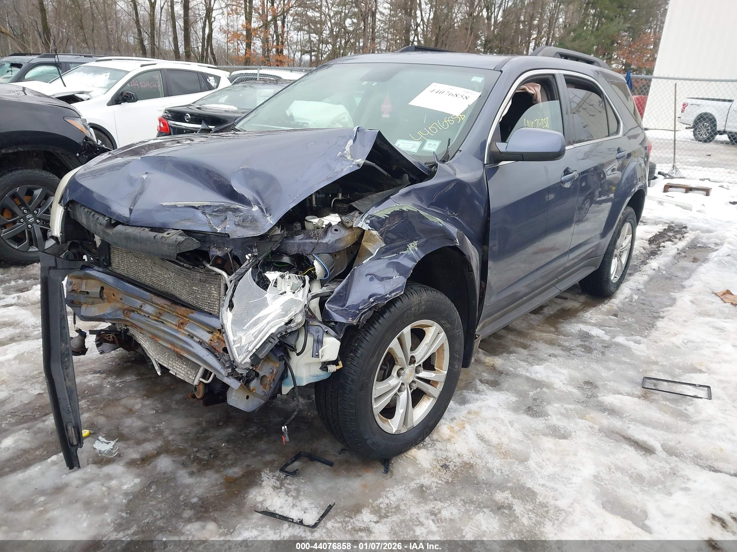 CHEVROLET EQUINOX image 2