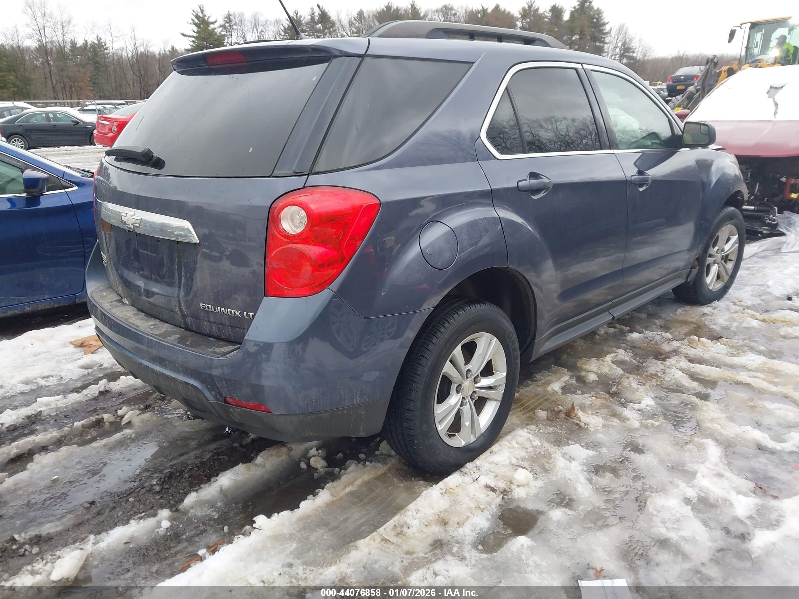 CHEVROLET EQUINOX image 4