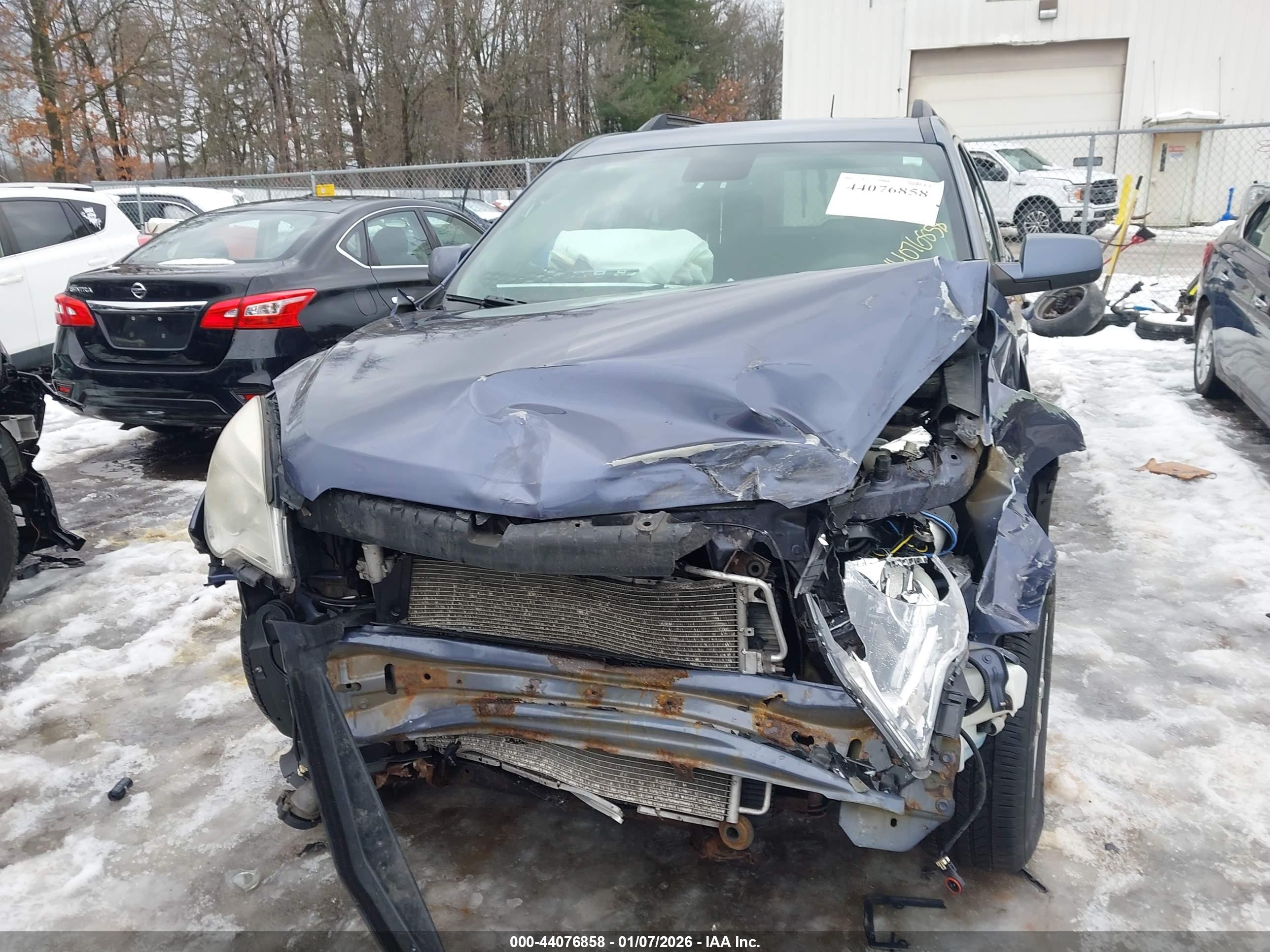 CHEVROLET EQUINOX image 6