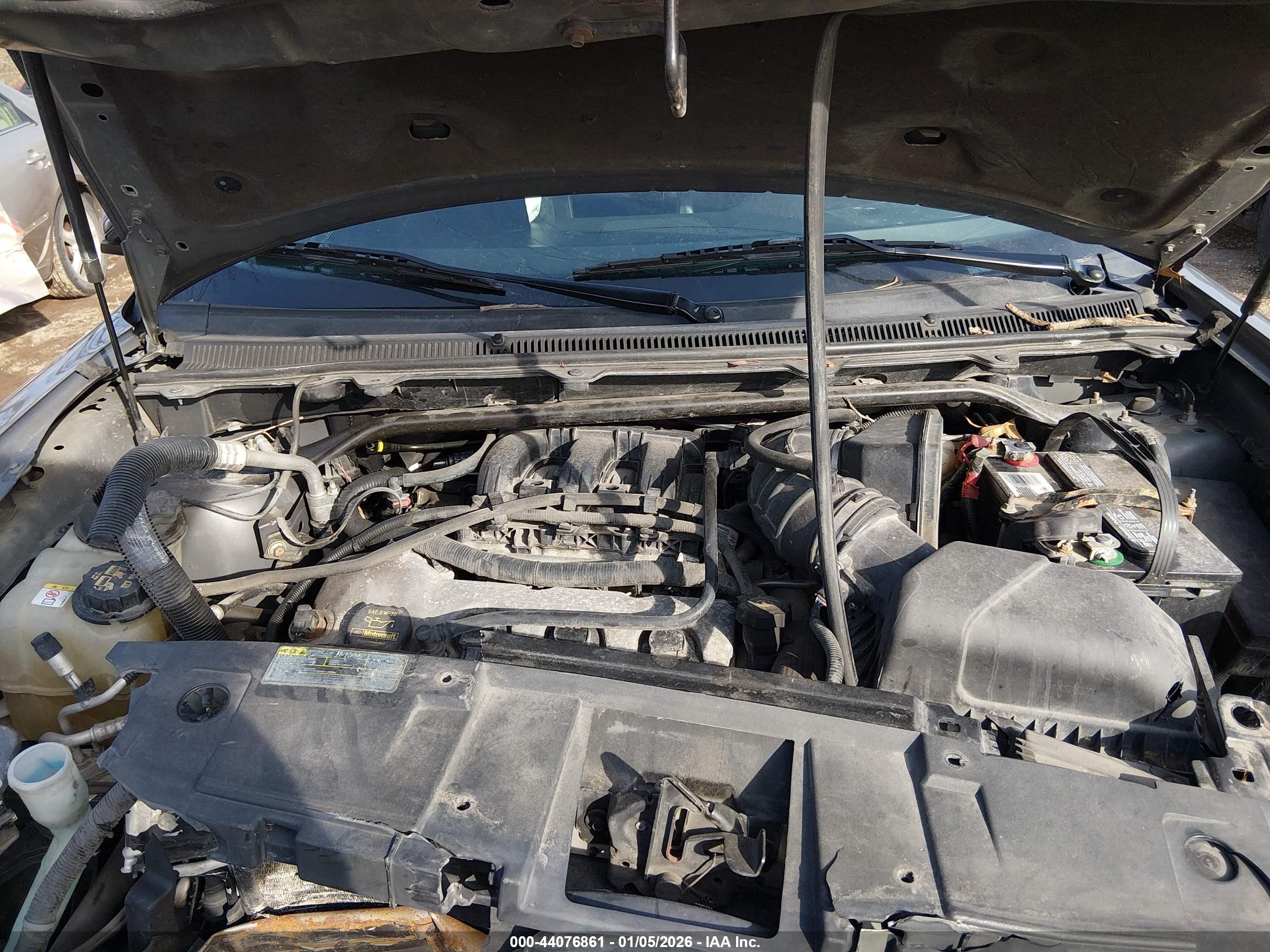 FORD FLEX image 10