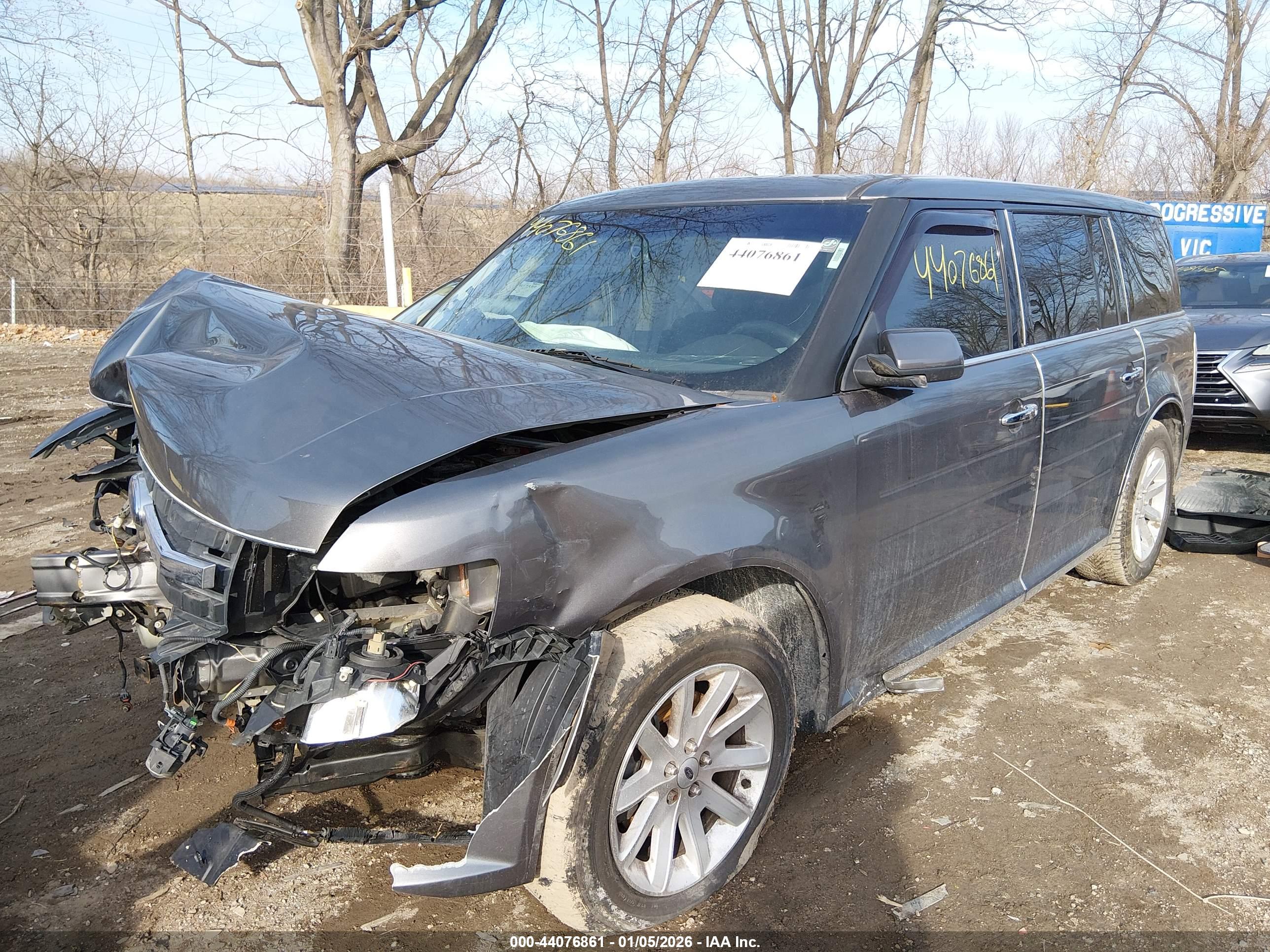 FORD FLEX image 2