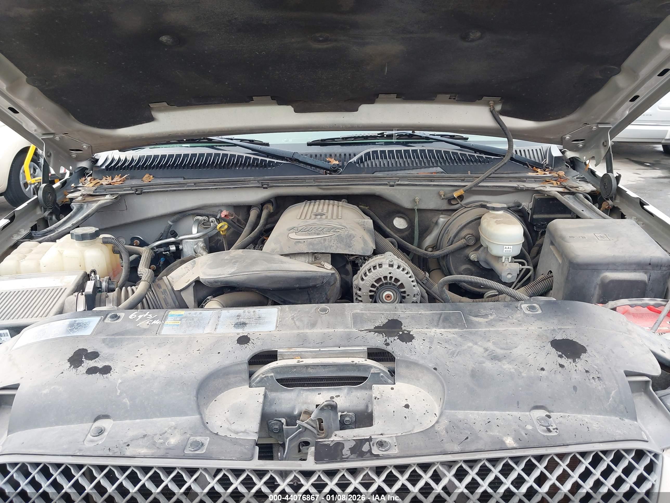 CHEVROLET SILVERADO image 10