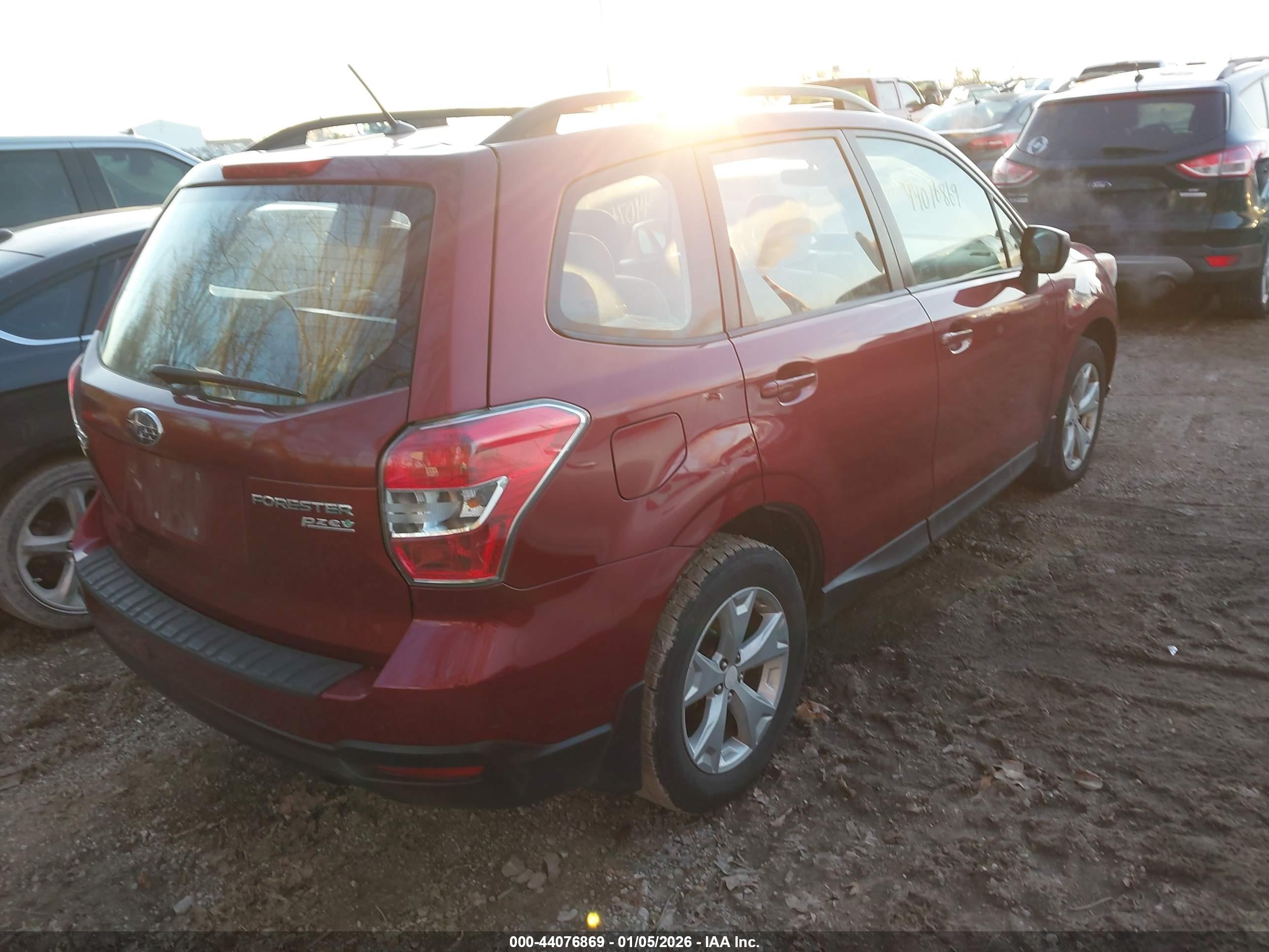 SUBARU FORESTER image 4