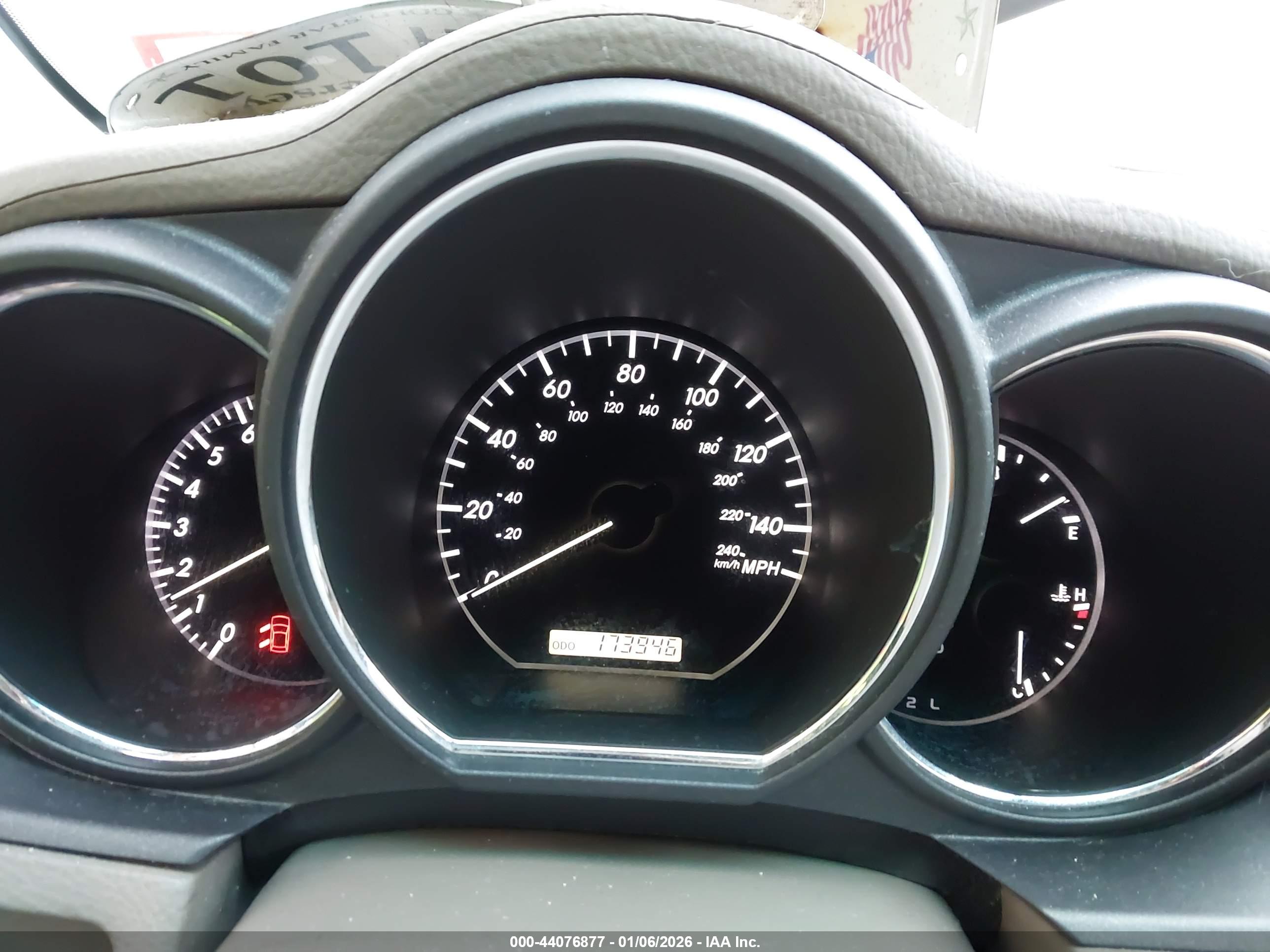 LEXUS RX image 7
